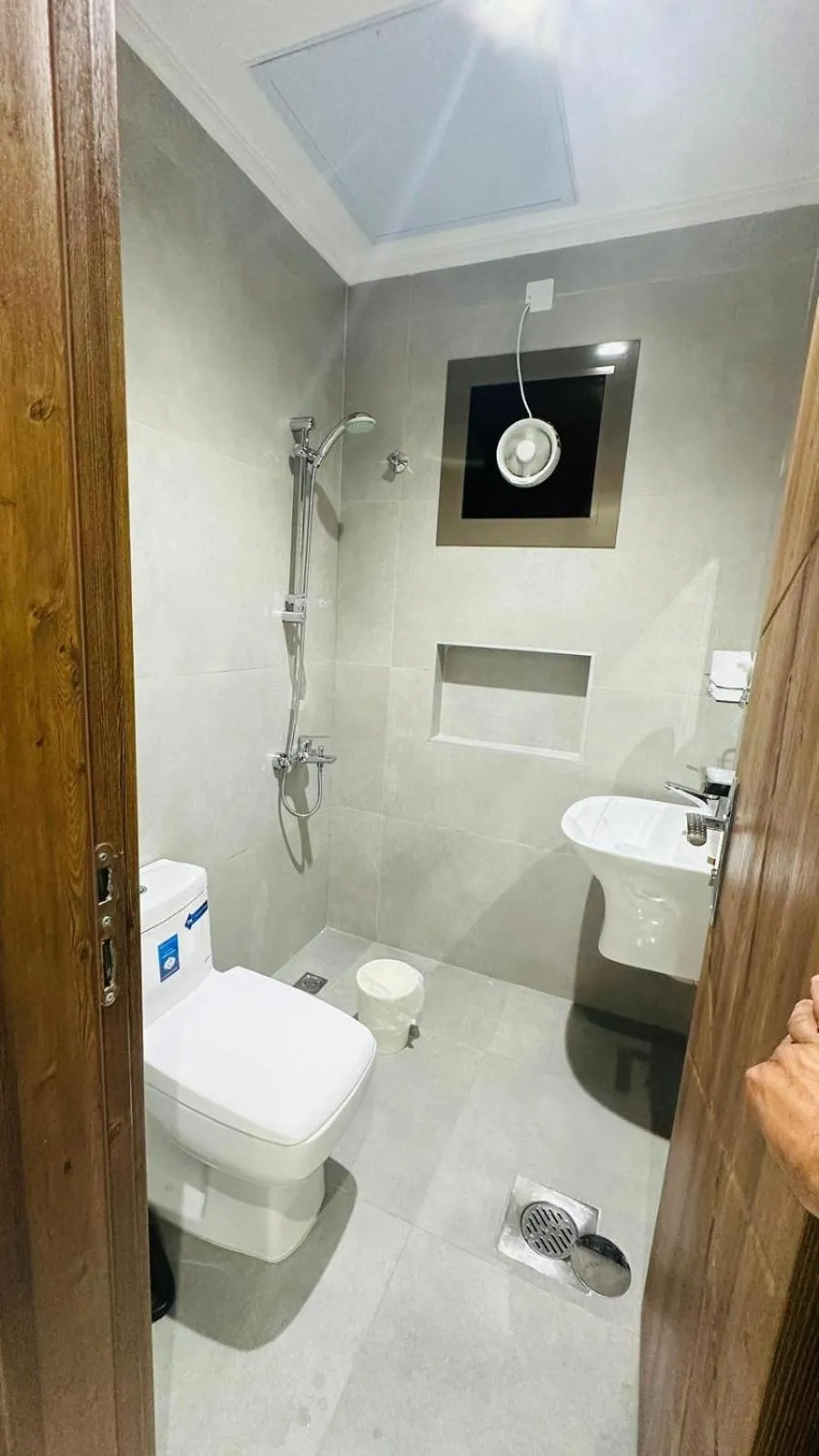 Noble Rose Apartment