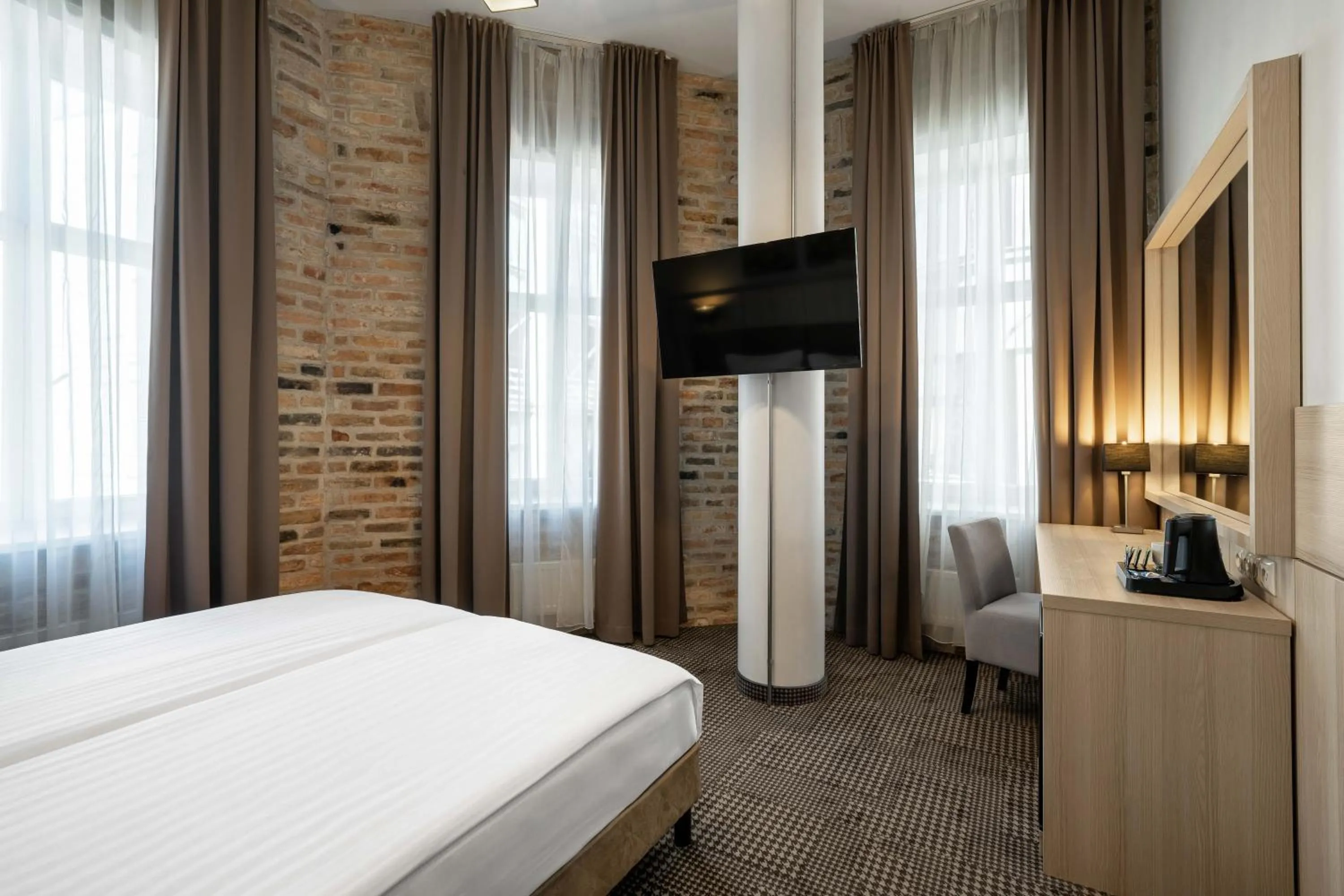 TV and multimedia, Bed in Wellton Centrum Hotel & SPA