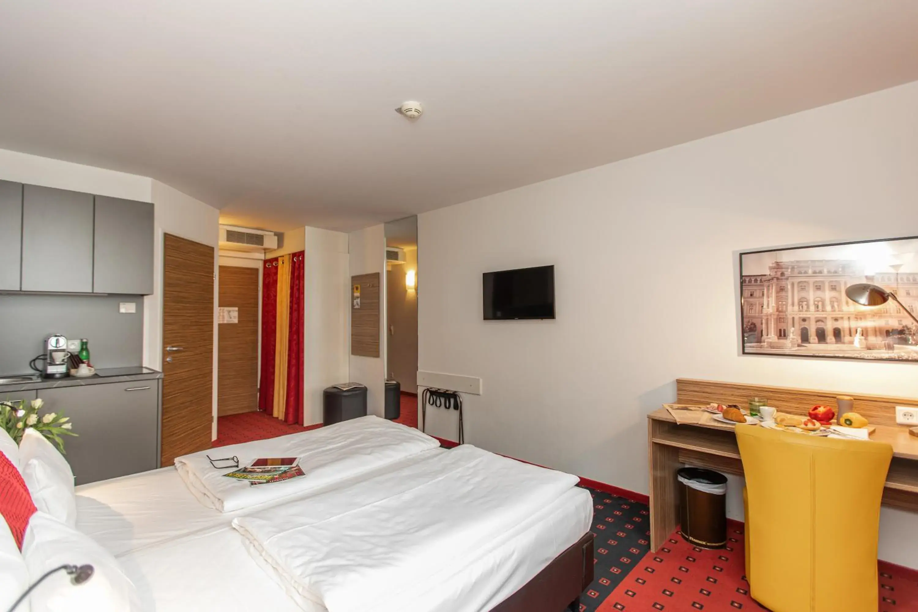 Bed in Senator Hotel Vienna Bed in Senator Hotel Vienna