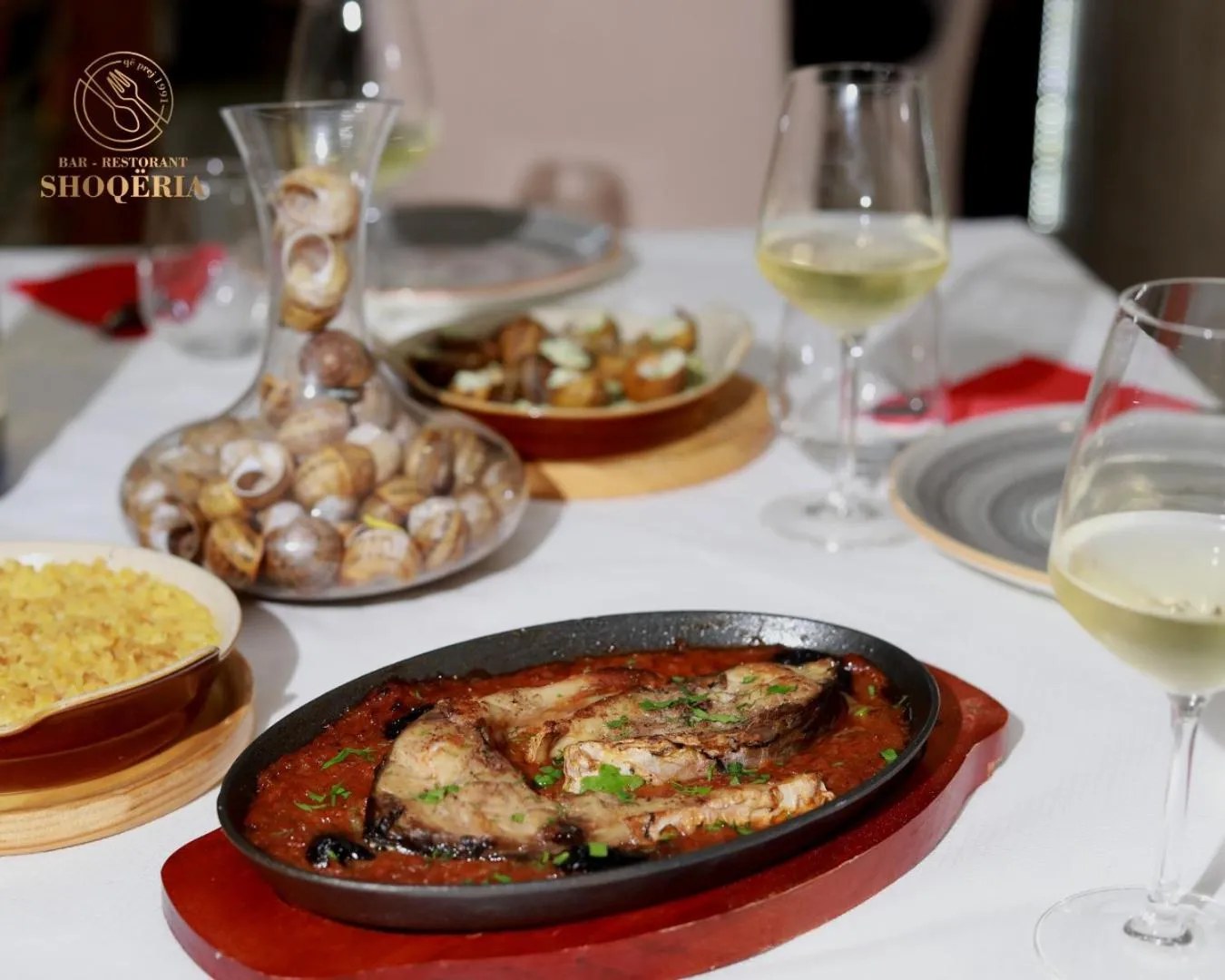 Restaurant/places to eat in Hotel Villa Fernando Tirana