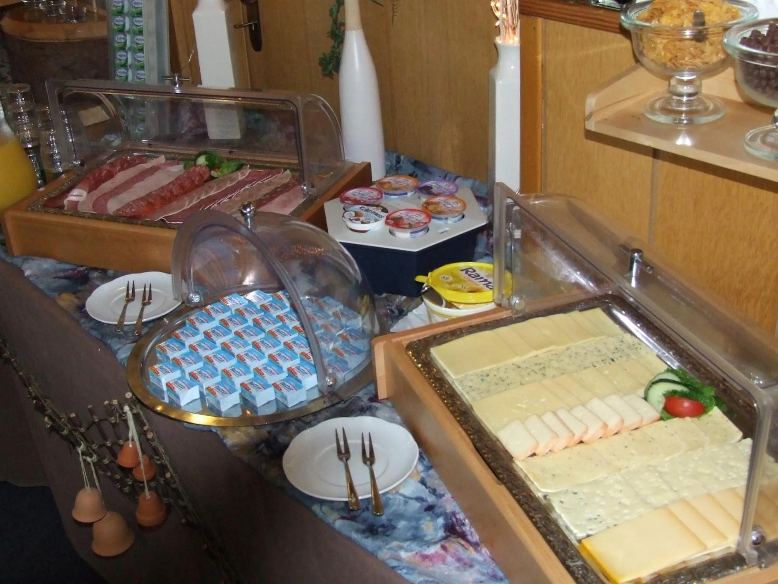 Restaurant/places to eat in Hotel Kilian