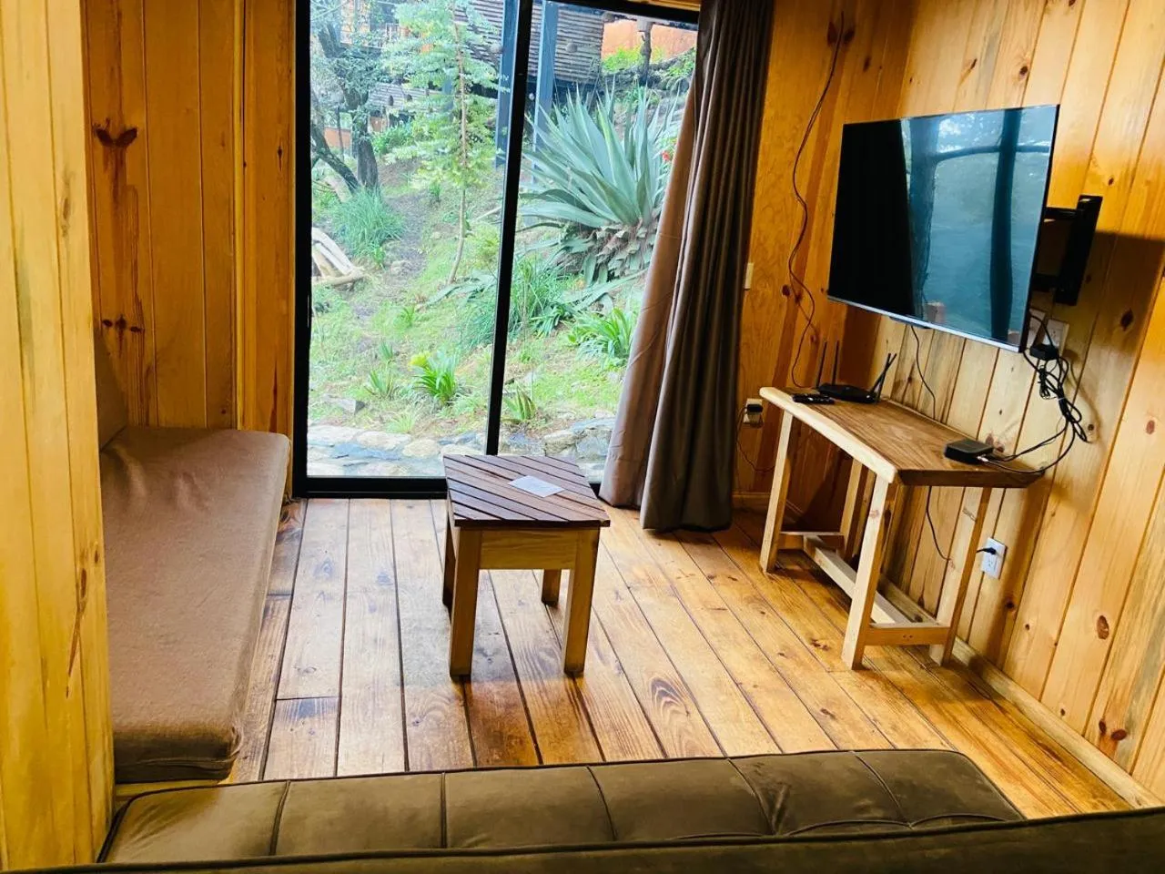 Alto de la Sierra by Rotamundos