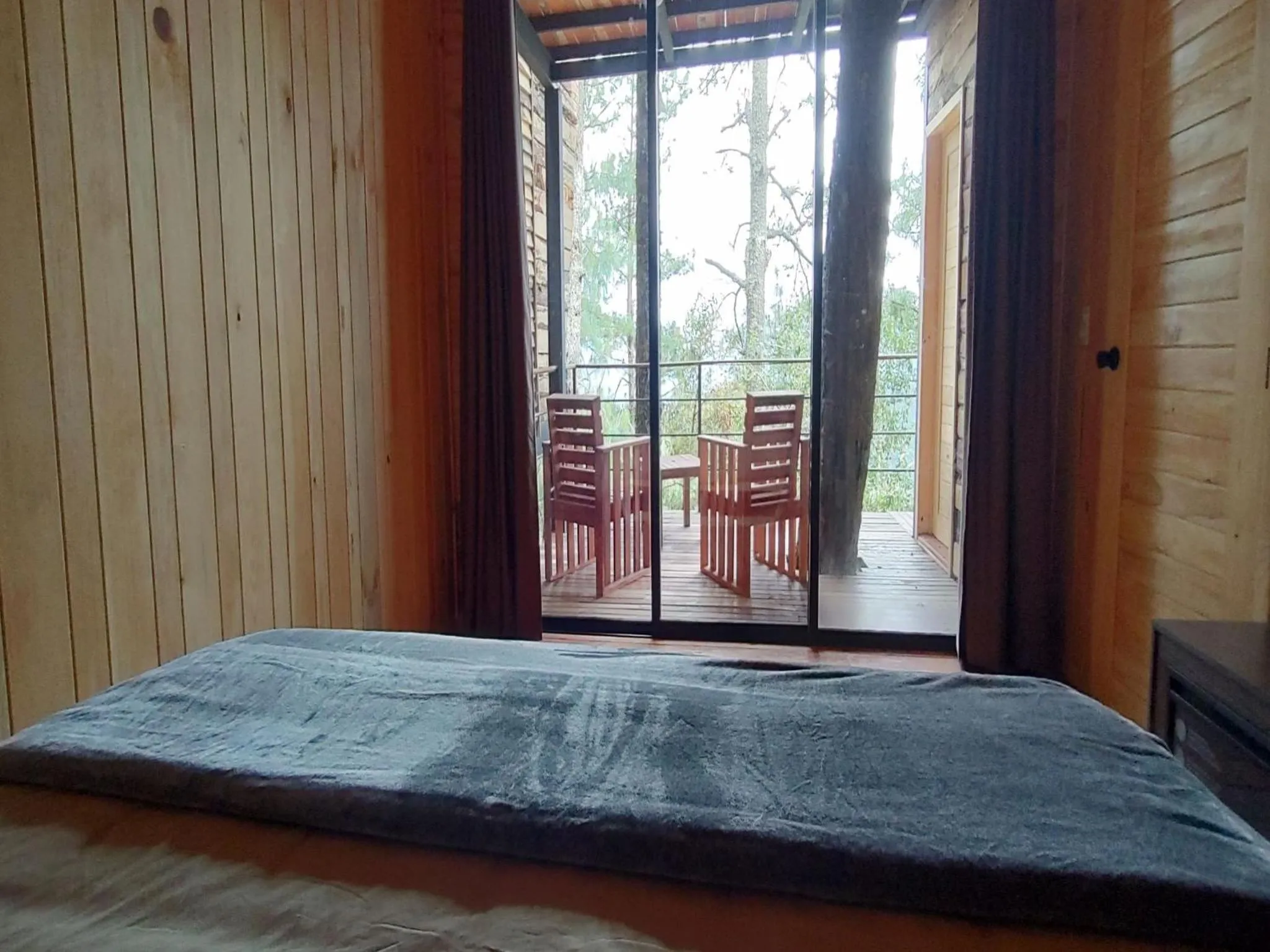 Alto de la Sierra by Rotamundos