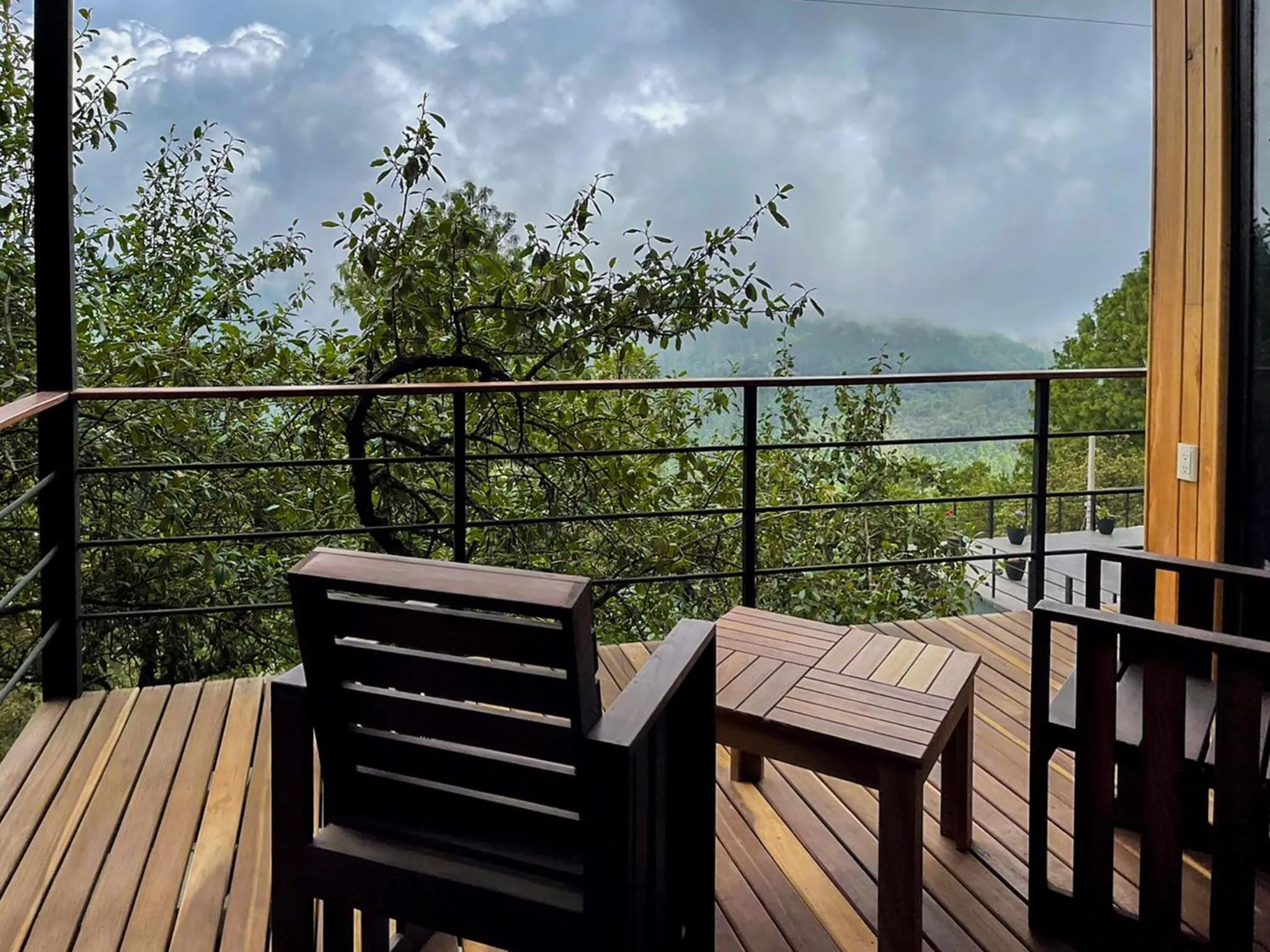 Balcony/Terrace in Alto de la Sierra by Rotamundos