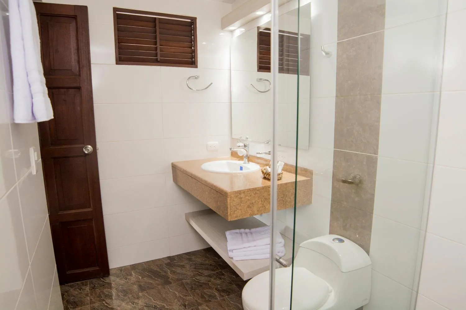 Deluxe Triple Room in Don Juan De Dios De Guane Hotel & Centro De Convenciones
