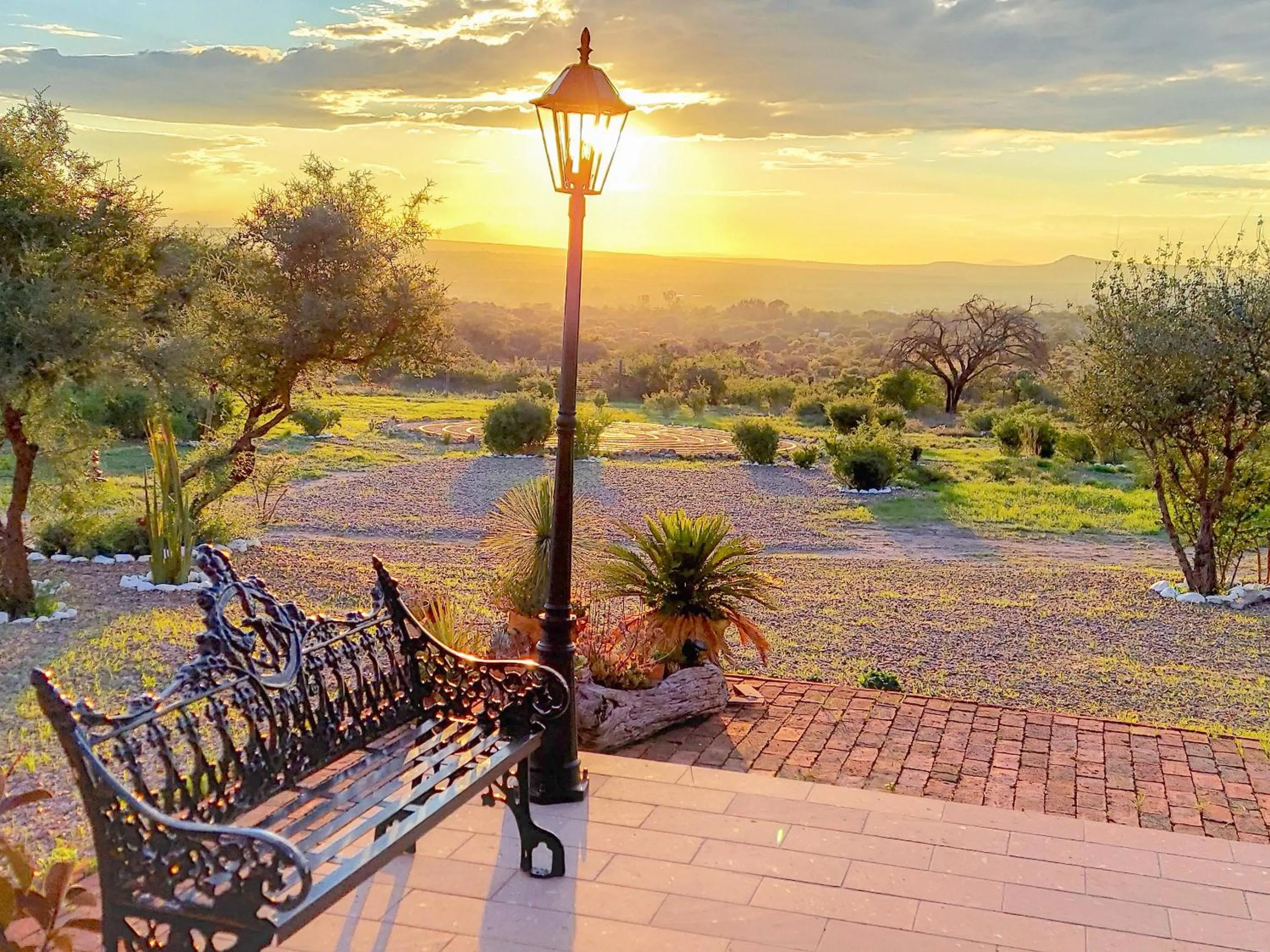 Patio in ZenZontle GlampingSMA