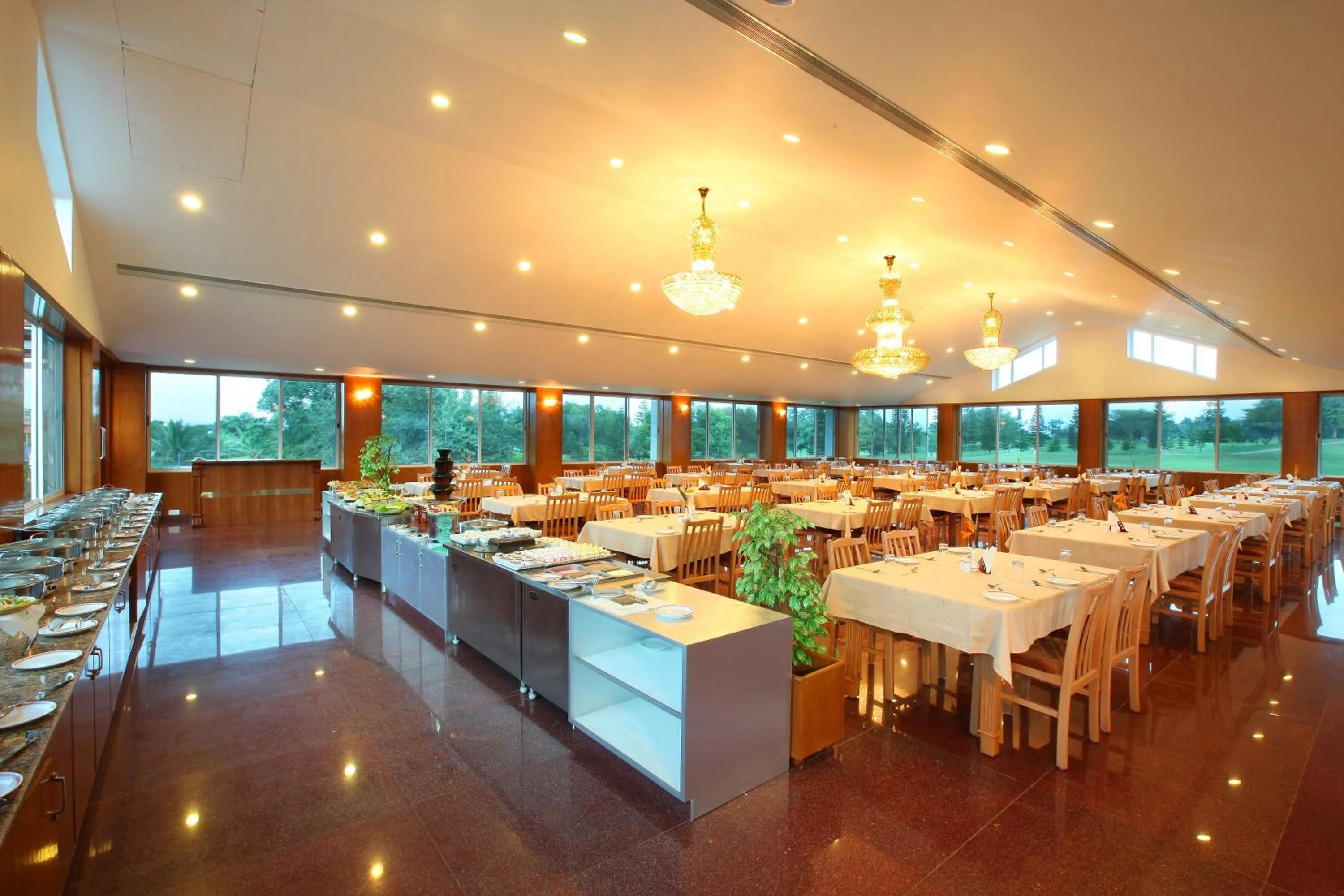 Restaurant/places to eat in Eagleton The Golf Resort