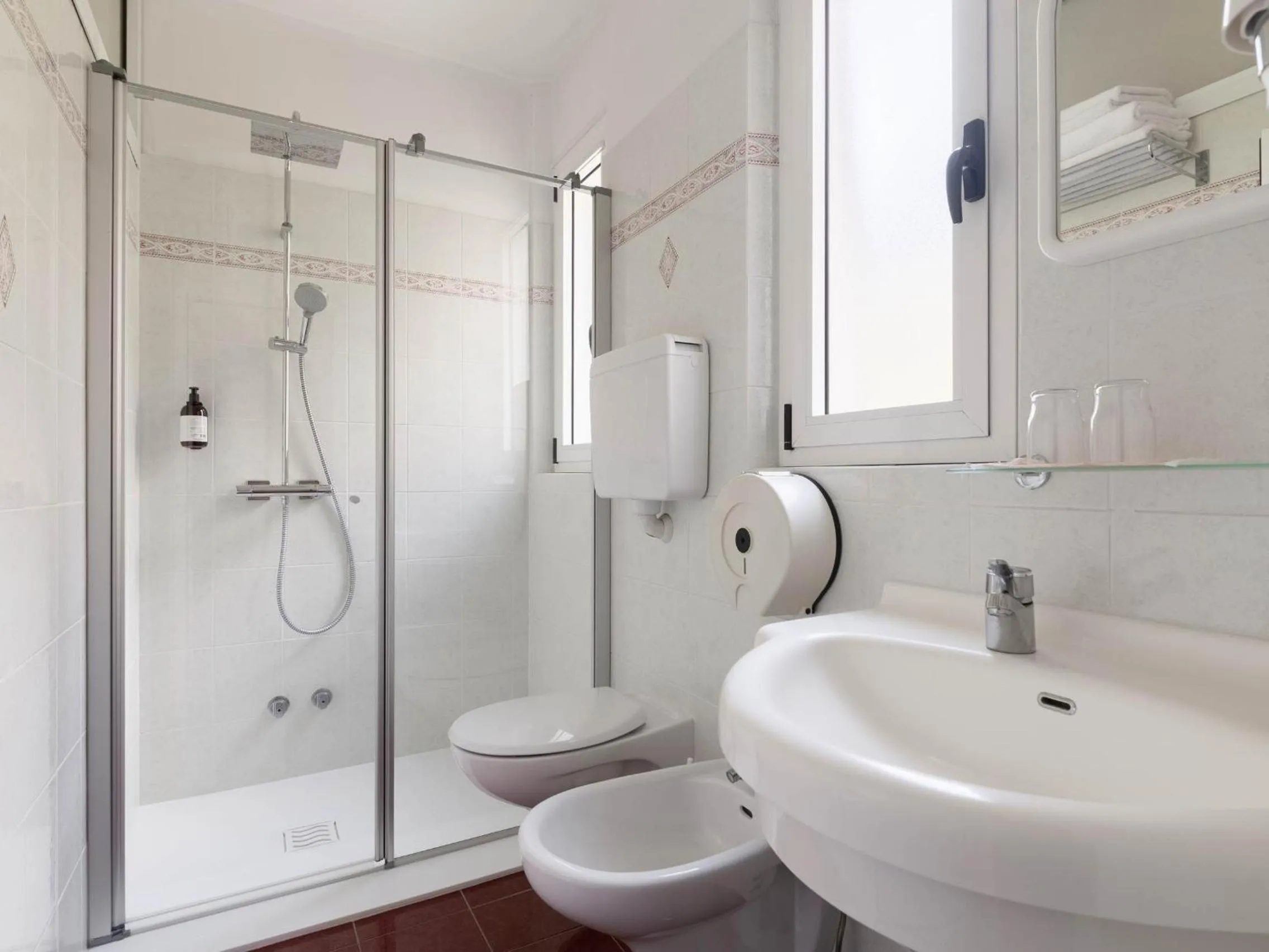 Bathroom in Hotel Riviera Panoramic Green Resort