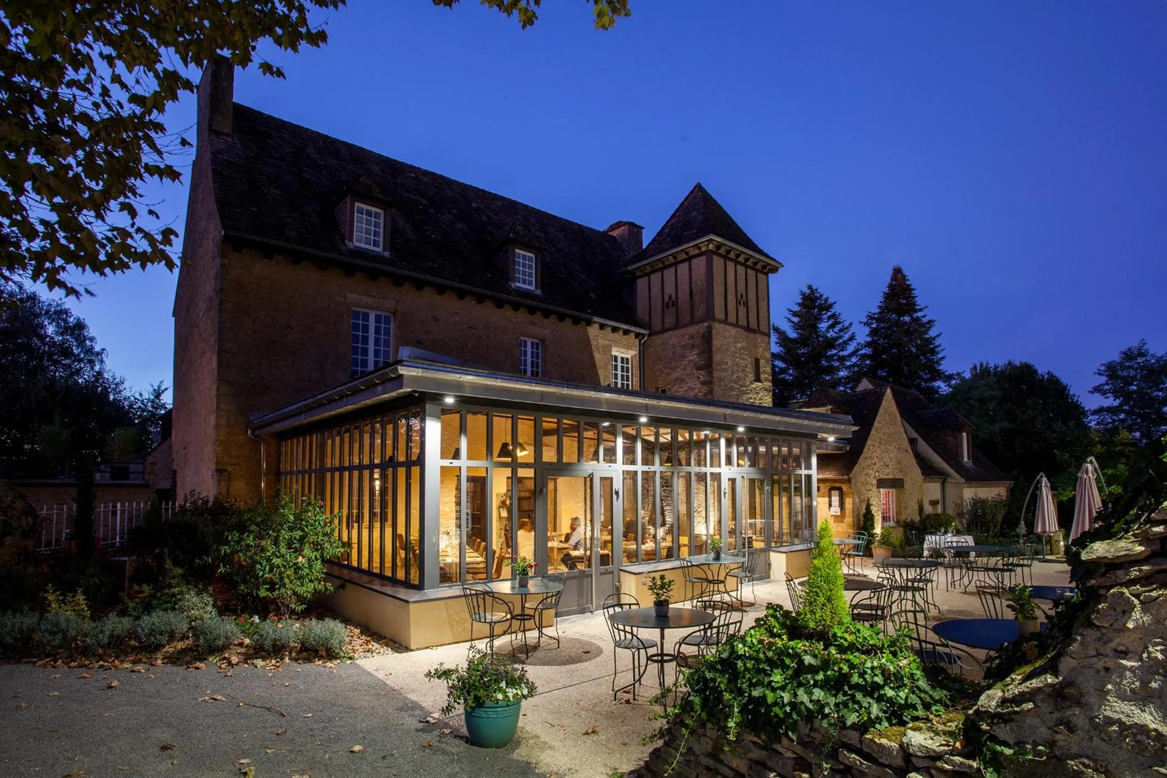 Property building in Hôtel La Hoirie