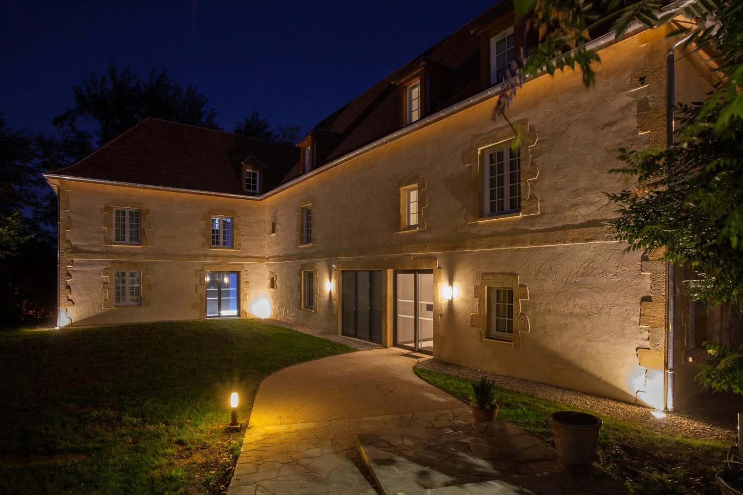 Property building in Hôtel La Hoirie