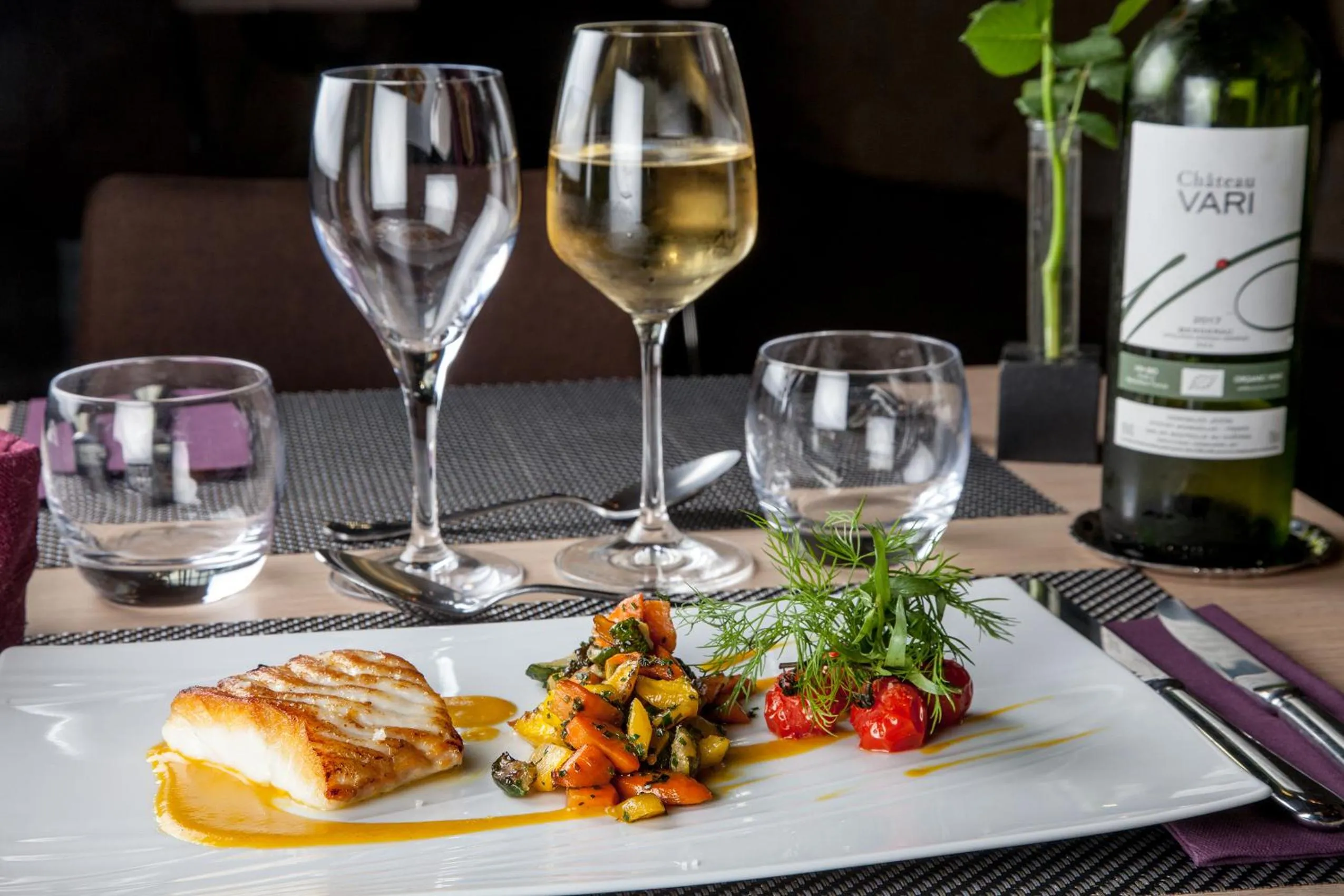 Food and drinks in Hôtel La Hoirie