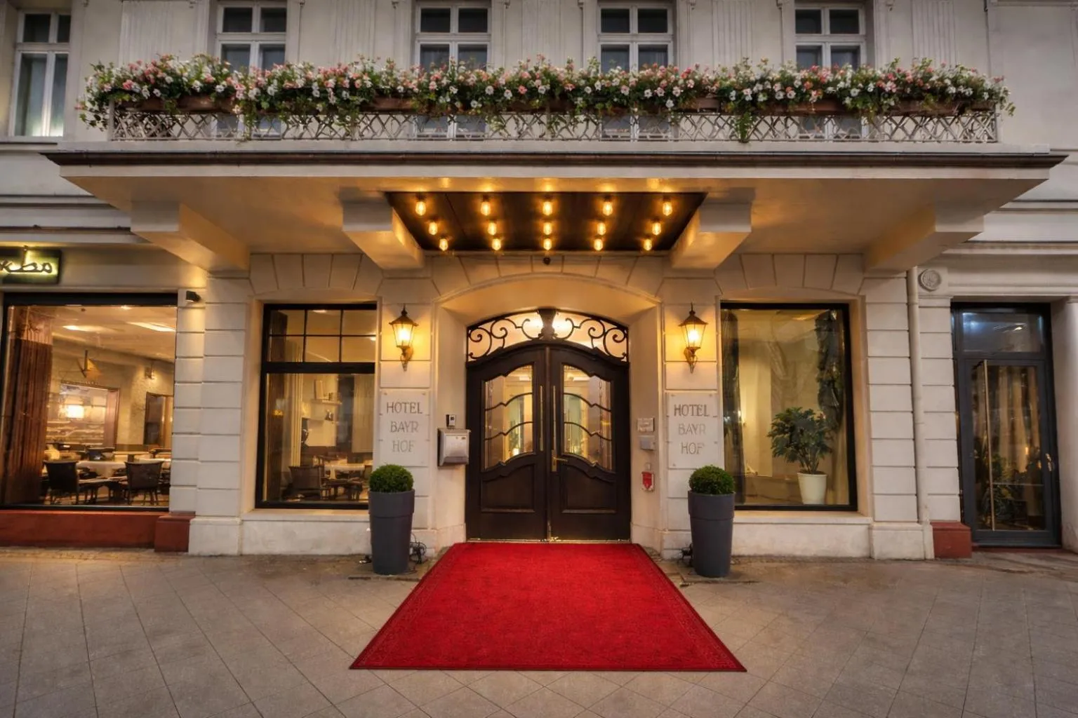 Property building in Hotel Bayrischer Hof