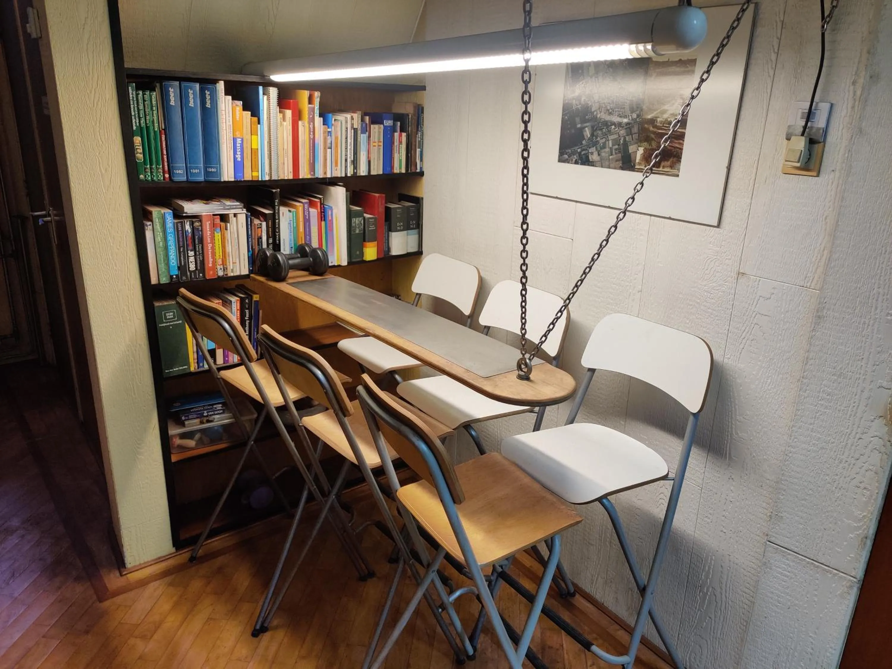 Library in Frank's Backpackers