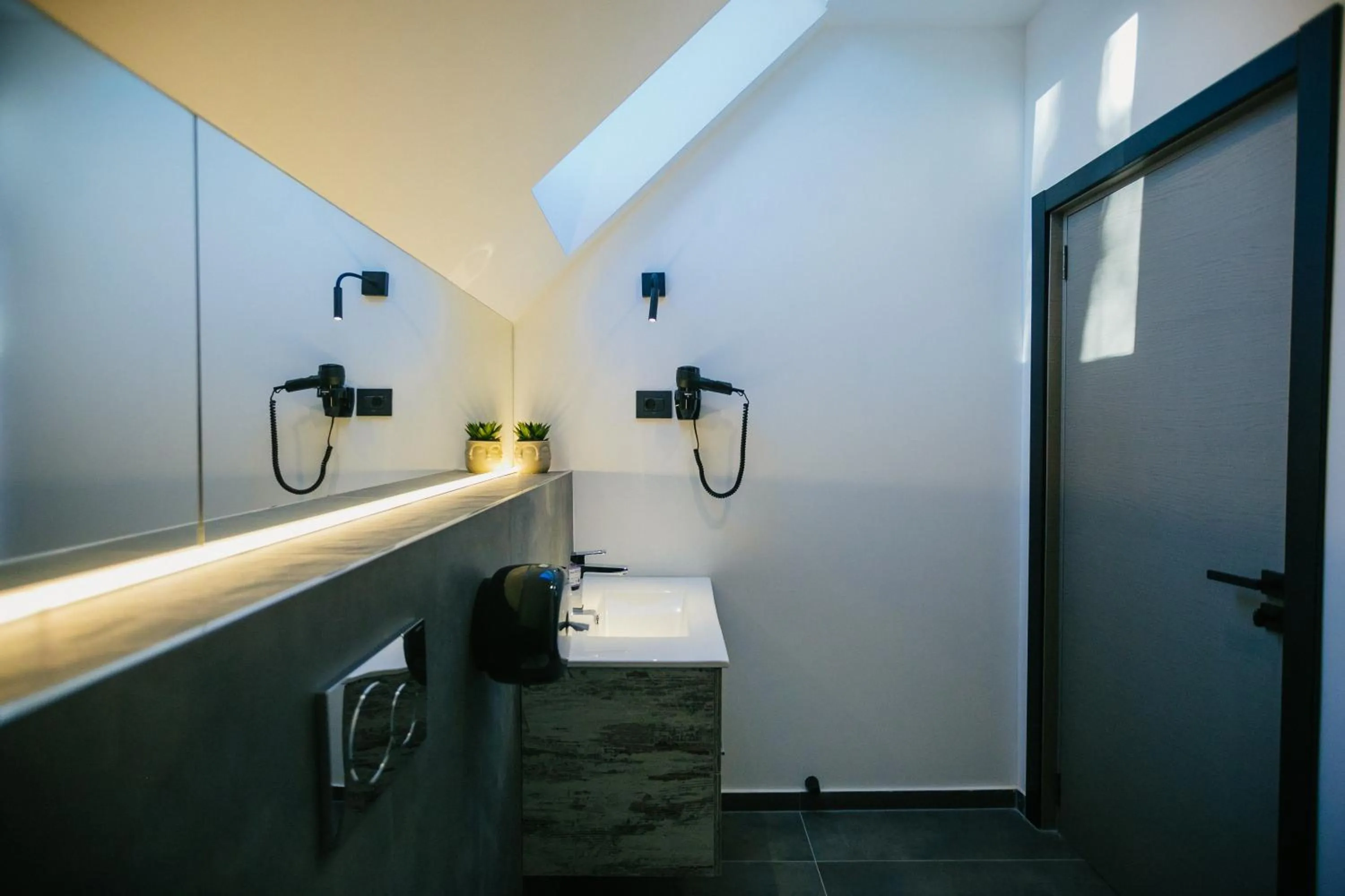 Toilet in Adventure Lake Resort - Simared