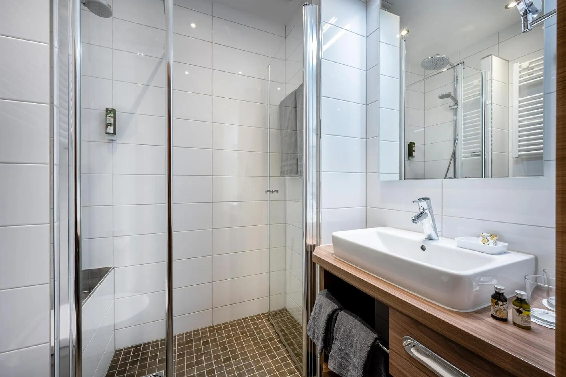 Bathroom in Insel Hotel Bonn - Superior