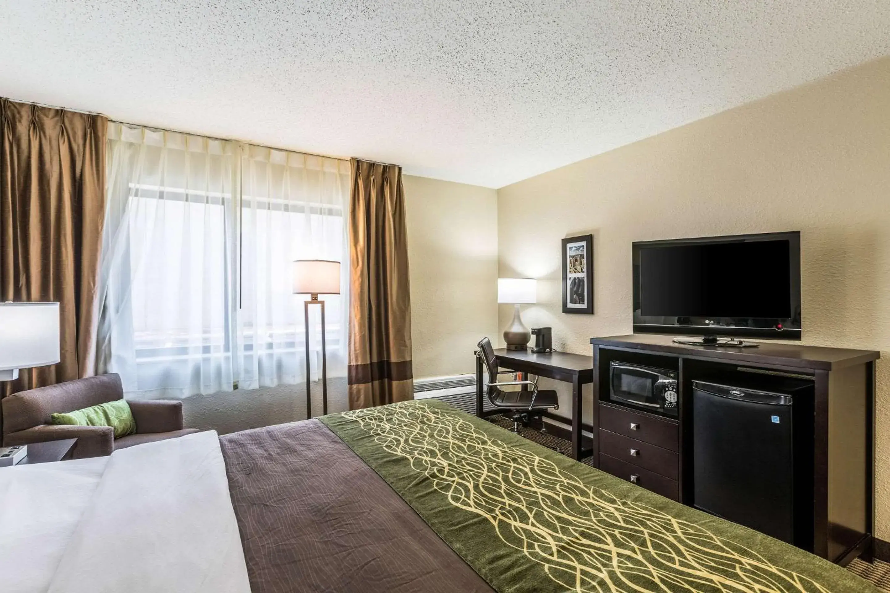 Bedroom, Bed in Comfort Inn Detroit Downtown Bedroom, Bed in Comfort Inn Detroit Downtown