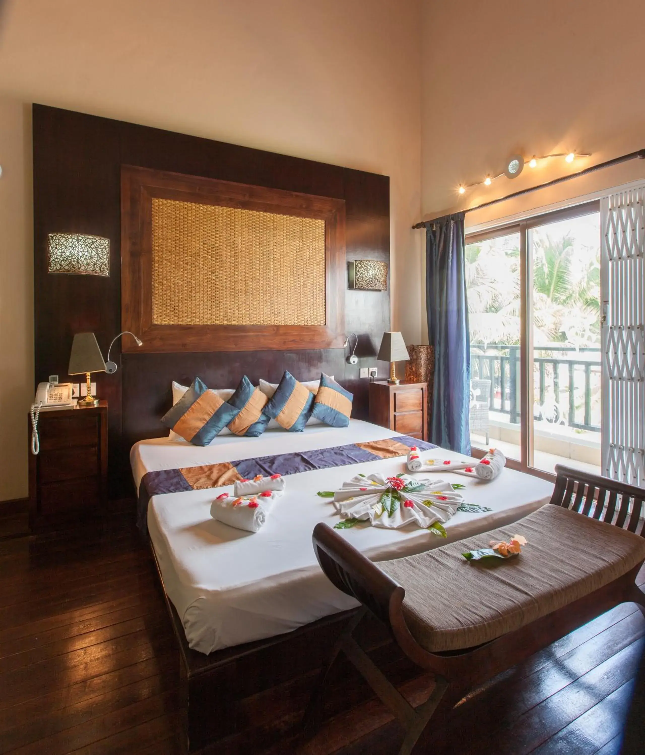 Bedroom, Bed in Le Relax Beach House Bedroom, Bed in Le Relax Beach House