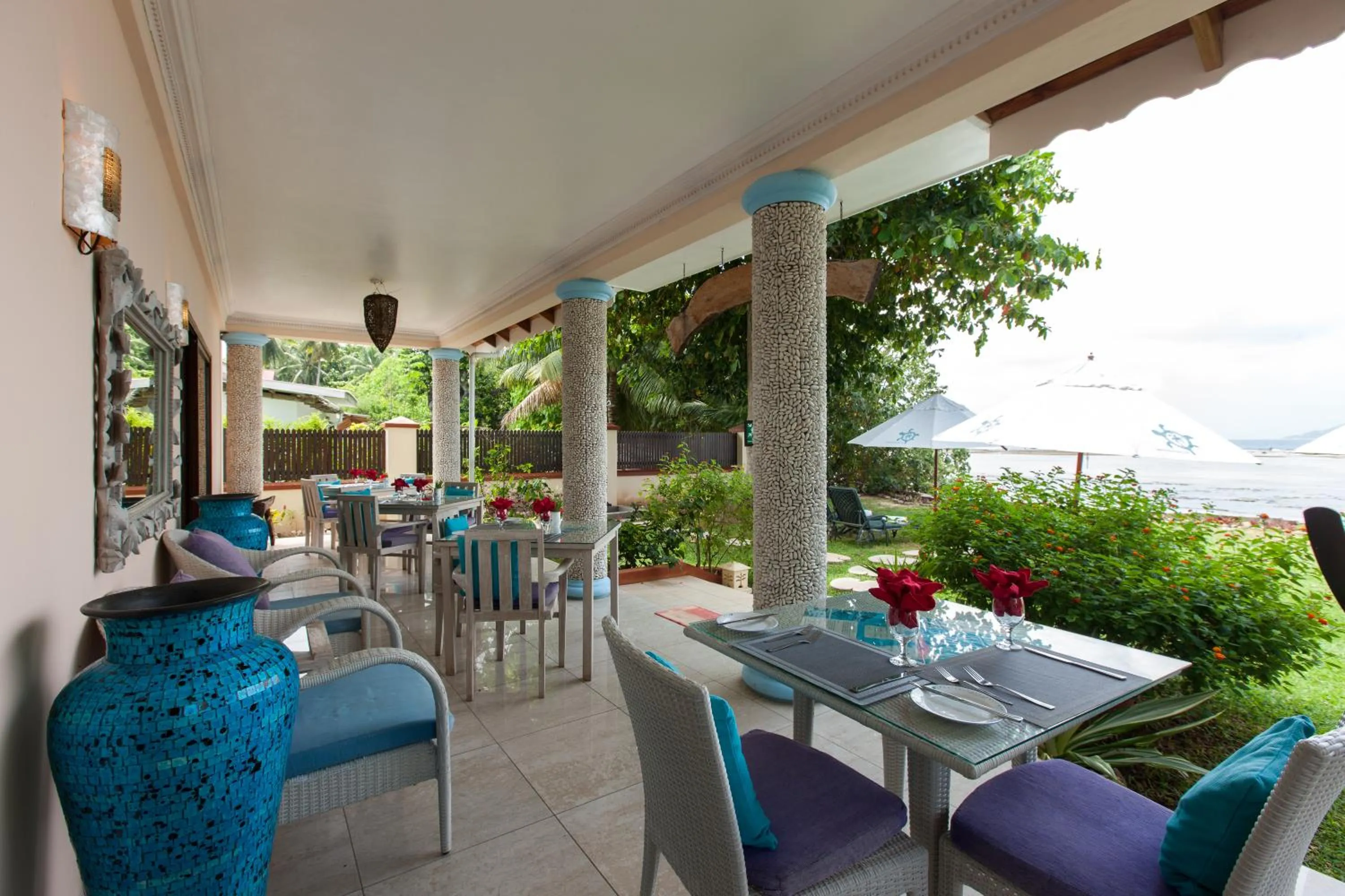 Dining area in Le Relax Beach House