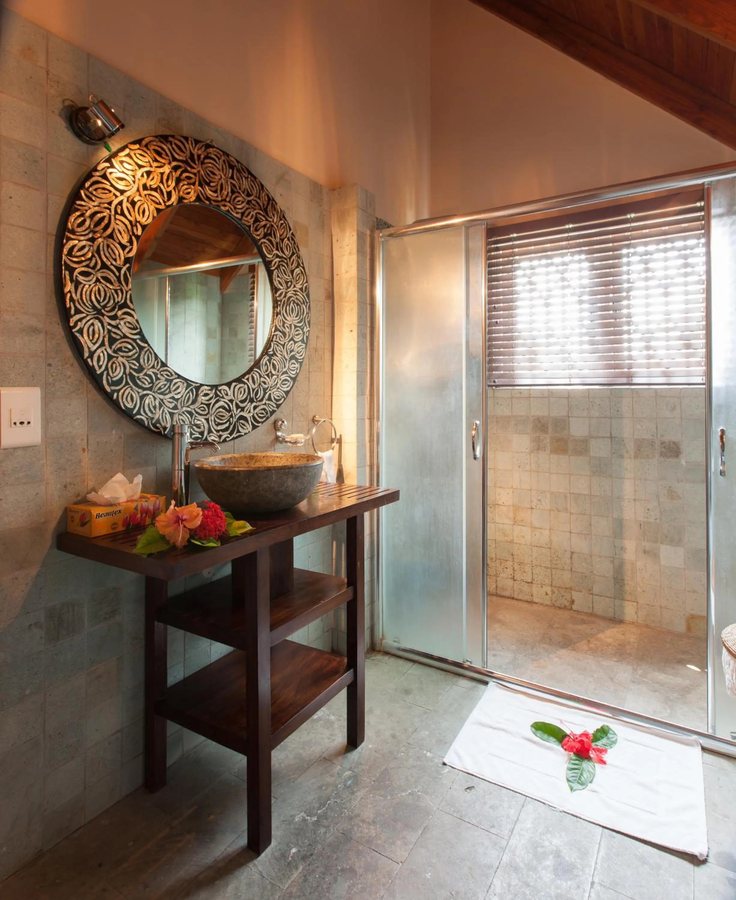 Bathroom in Le Relax Beach House