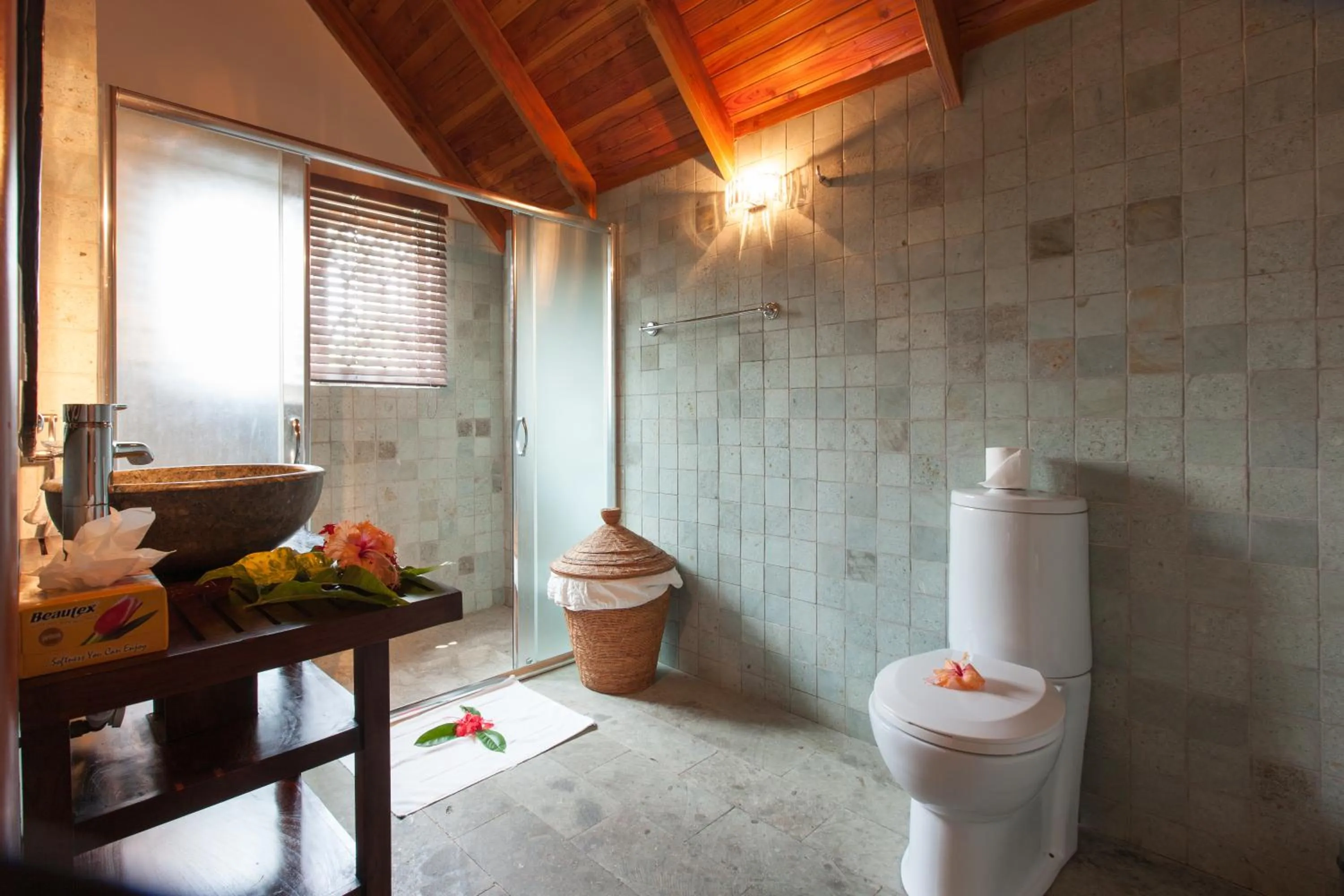 Bathroom in Le Relax Beach House