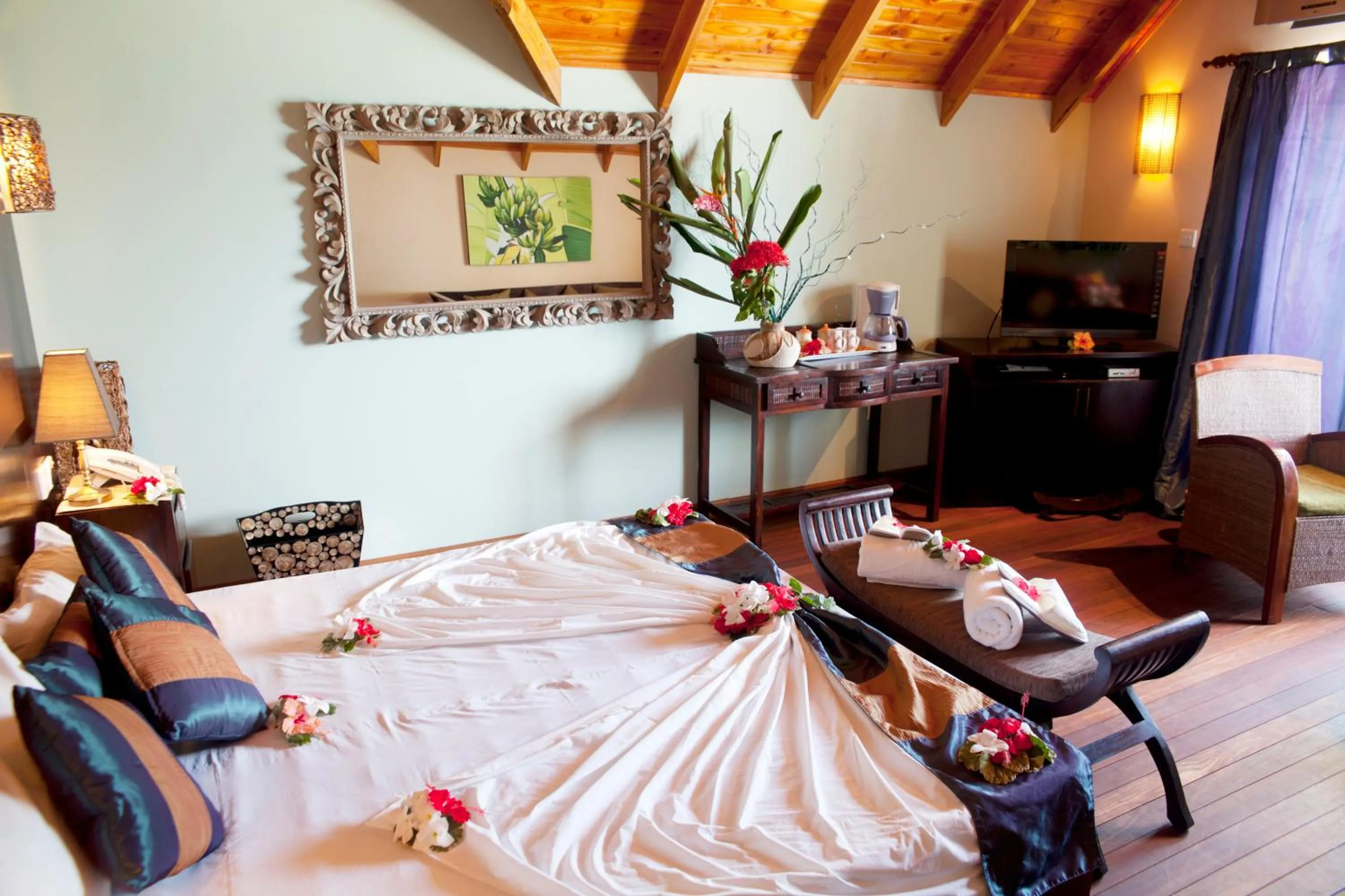 Bedroom, Bed in Le Relax Beach House