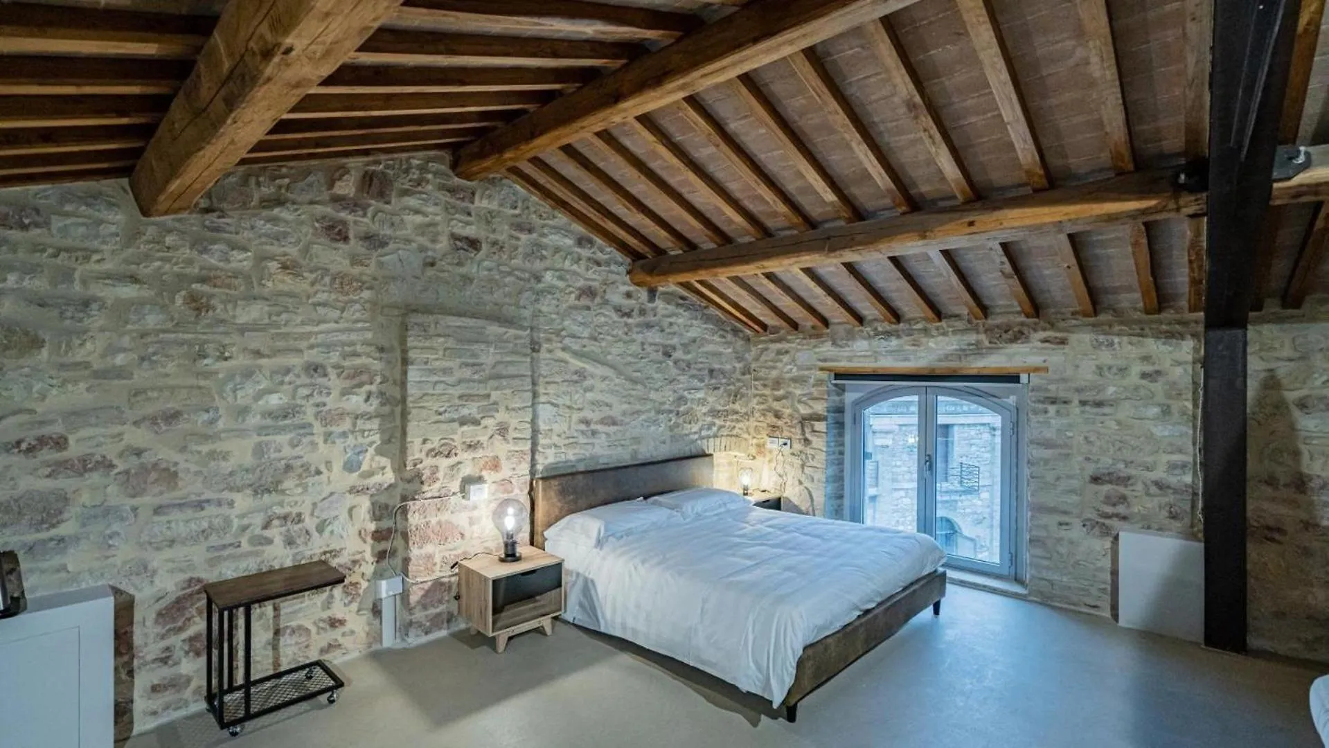 Bed in Anfihouse B&B and Apartments