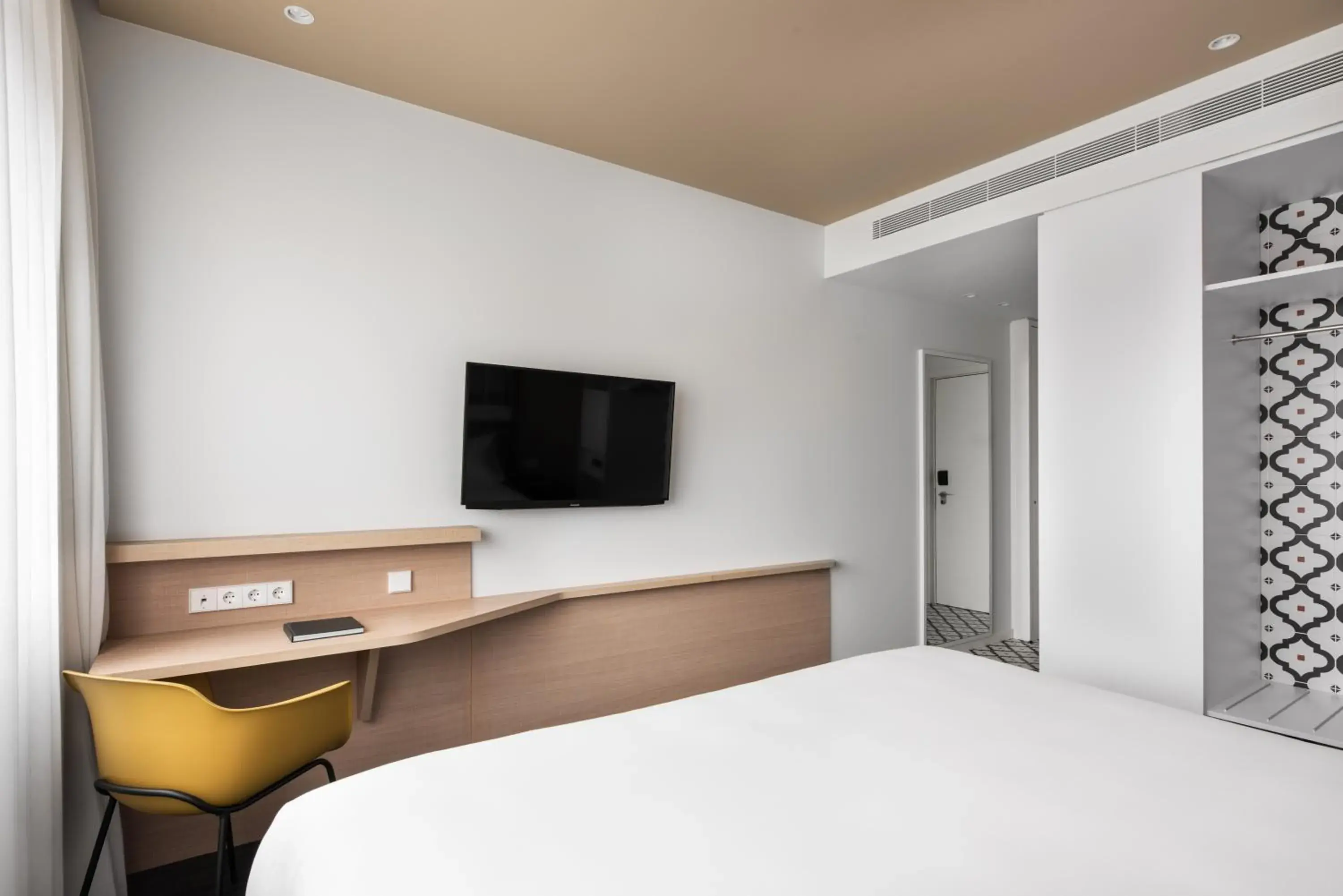 Bedroom, Bed in Ikonik Lisboa Bedroom, Bed in Ikonik Lisboa