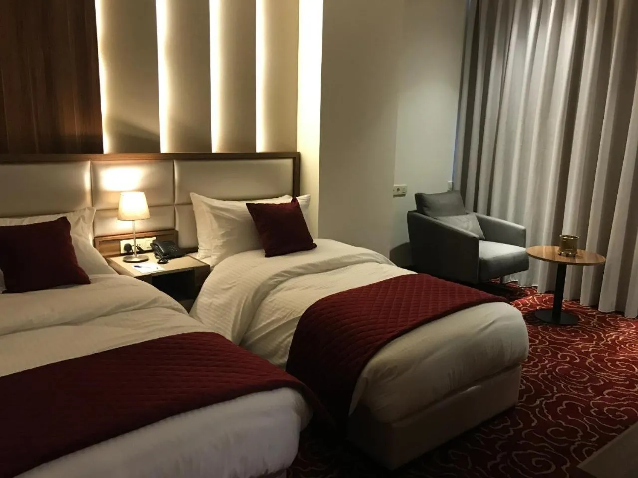 Bed in Lilac Hotel - Amman