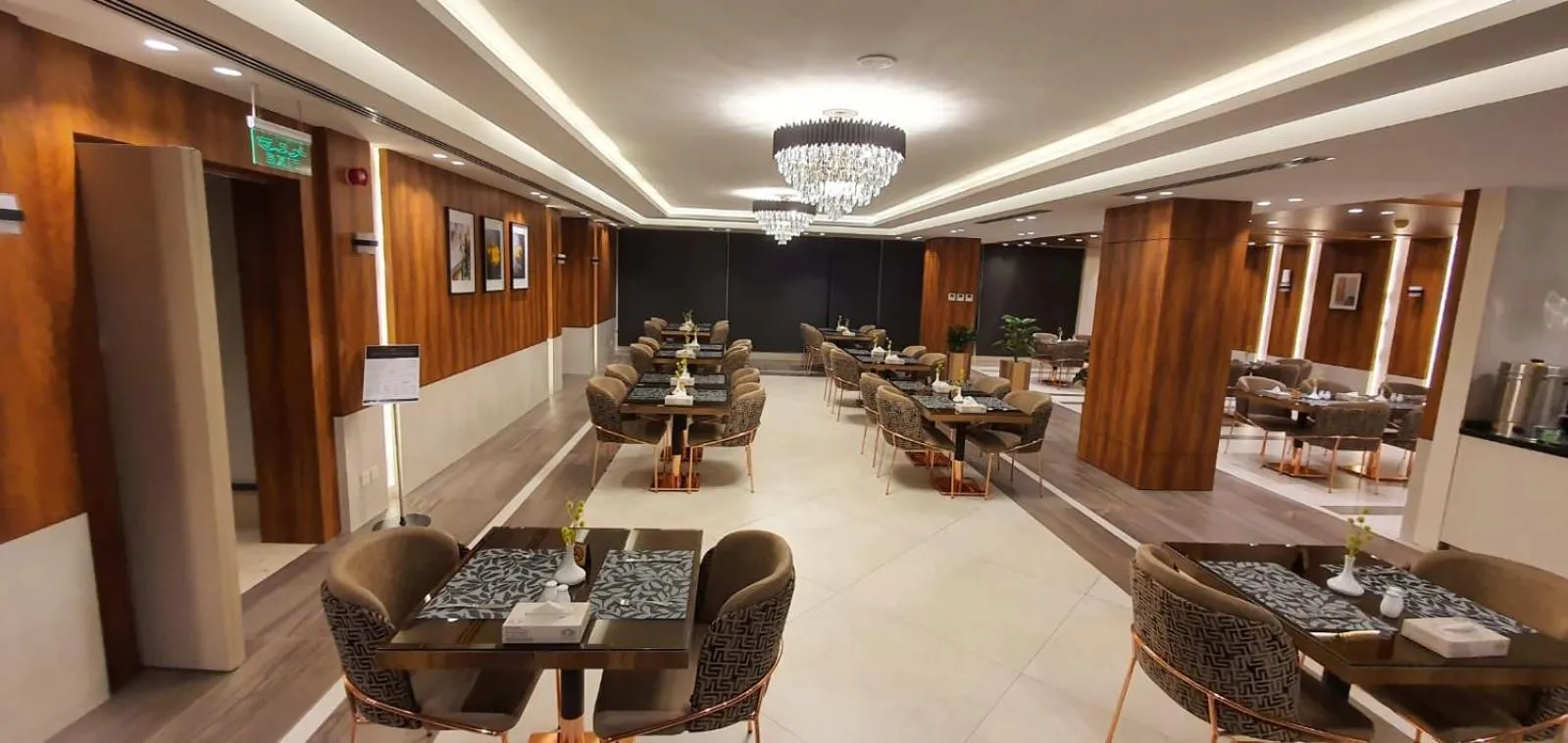 Restaurant/places to eat in Lilac Hotel - Amman