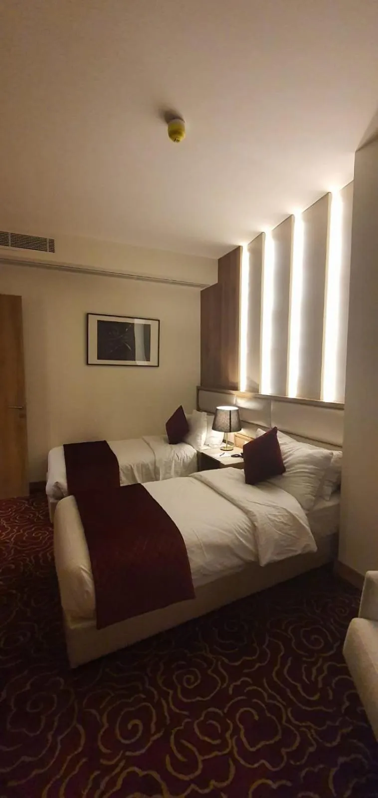 Bed in Lilac Hotel - Amman