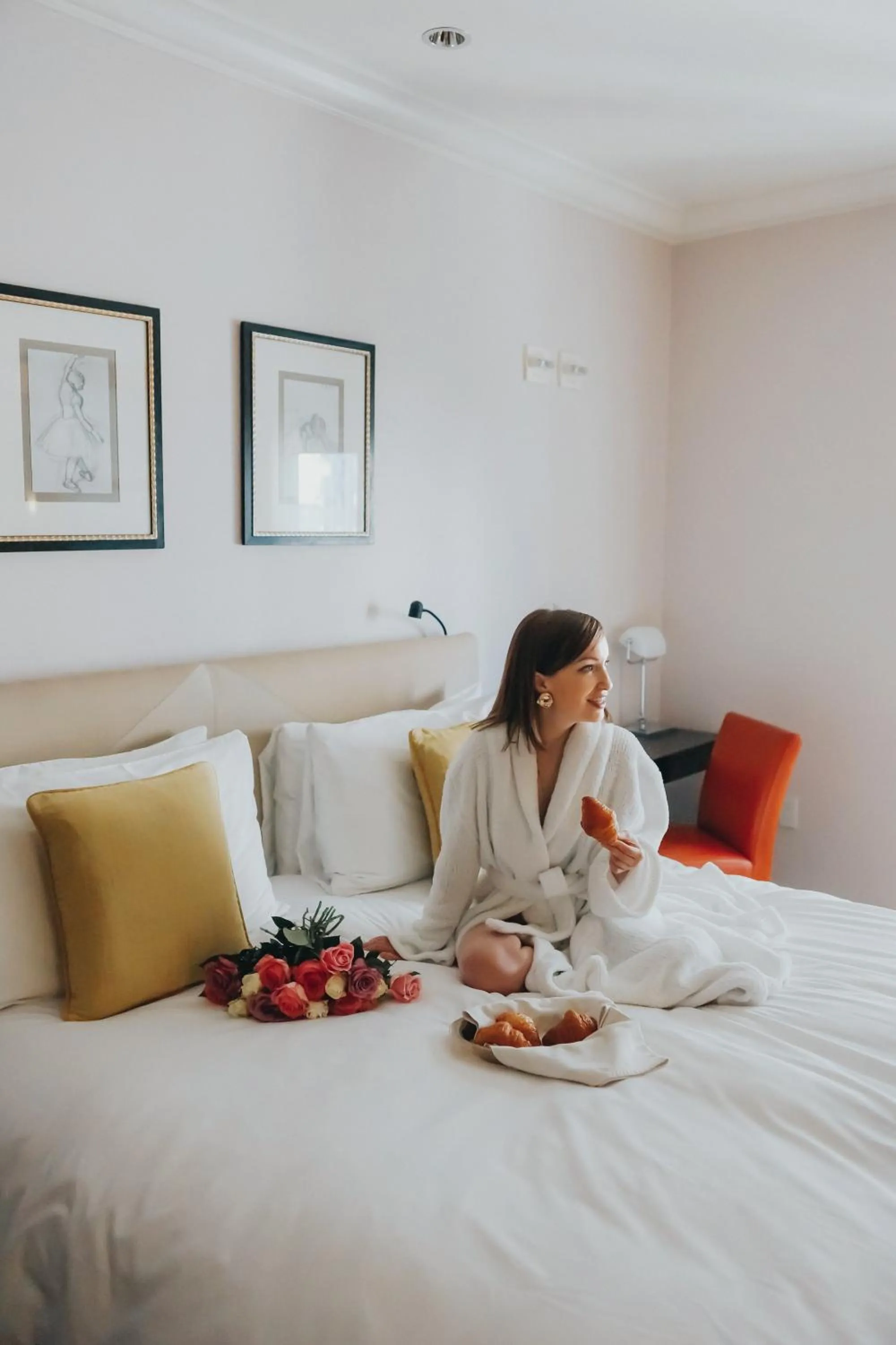 Bed in Taj Campton Place