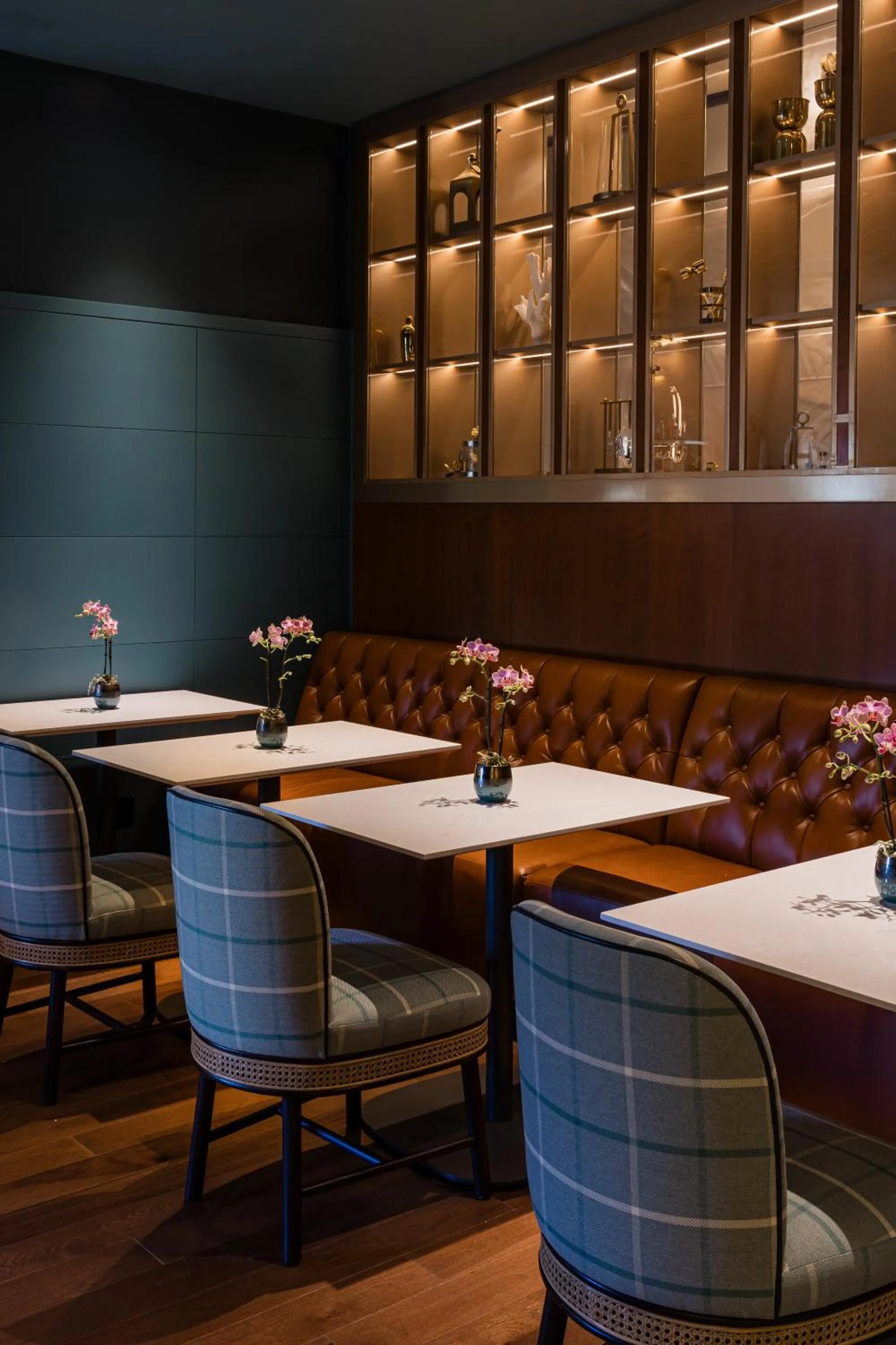 Lounge or bar in Taj Campton Place