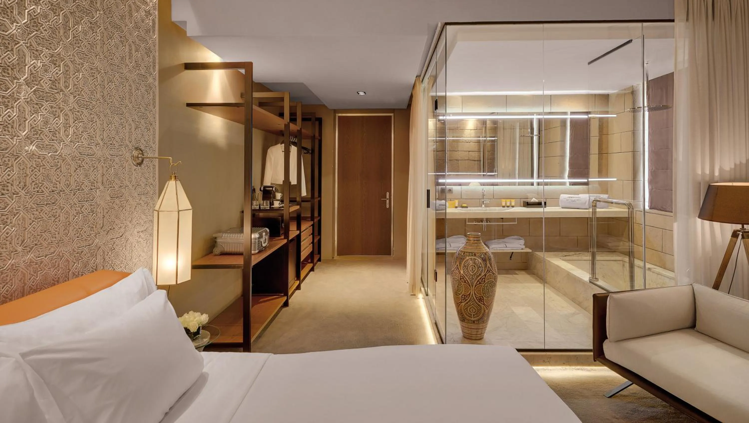 Photo of the whole room, Bed in Hotel Sahrai