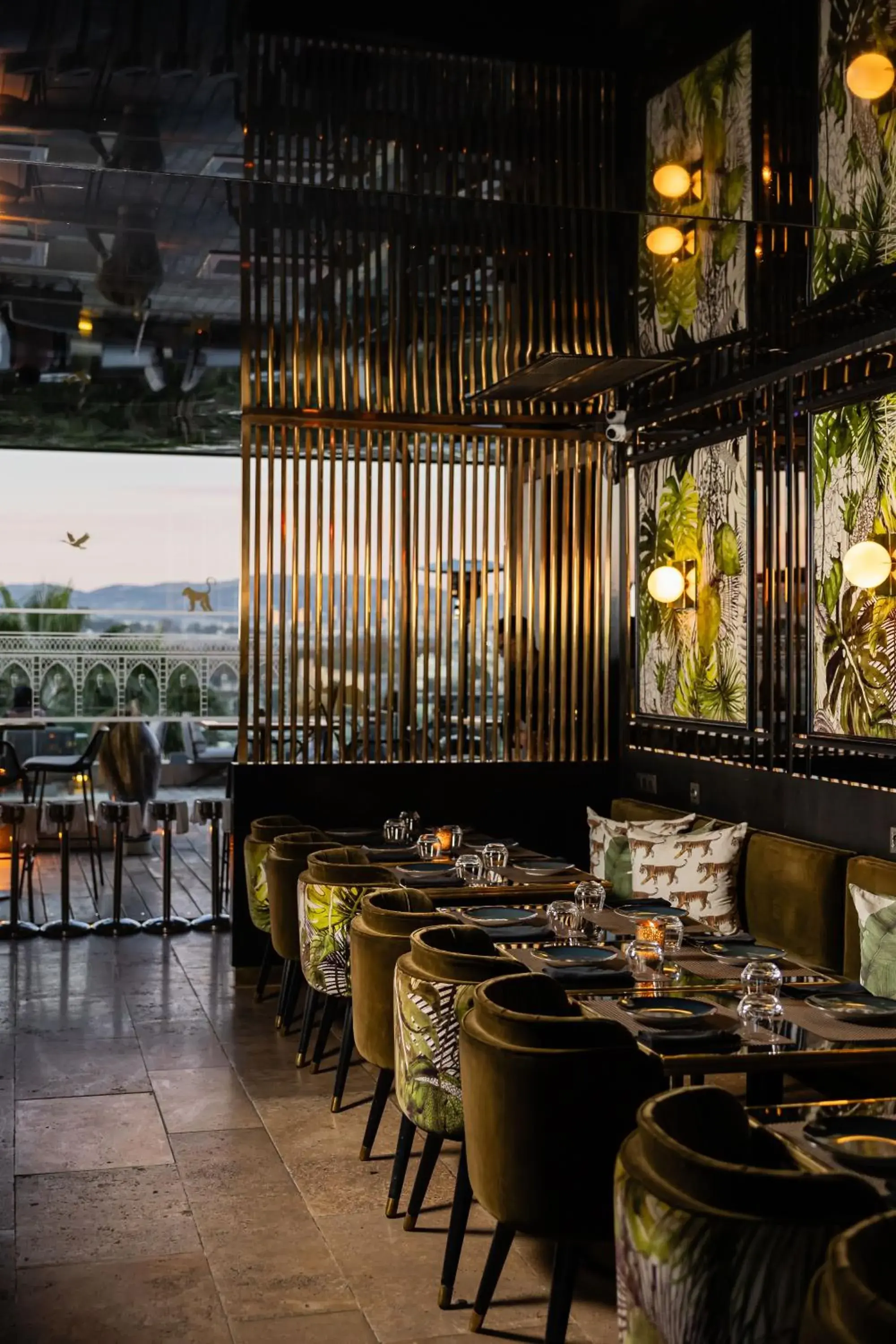 Restaurant/places to eat in Hotel Sahrai Restaurant/places to eat in Hotel Sahrai