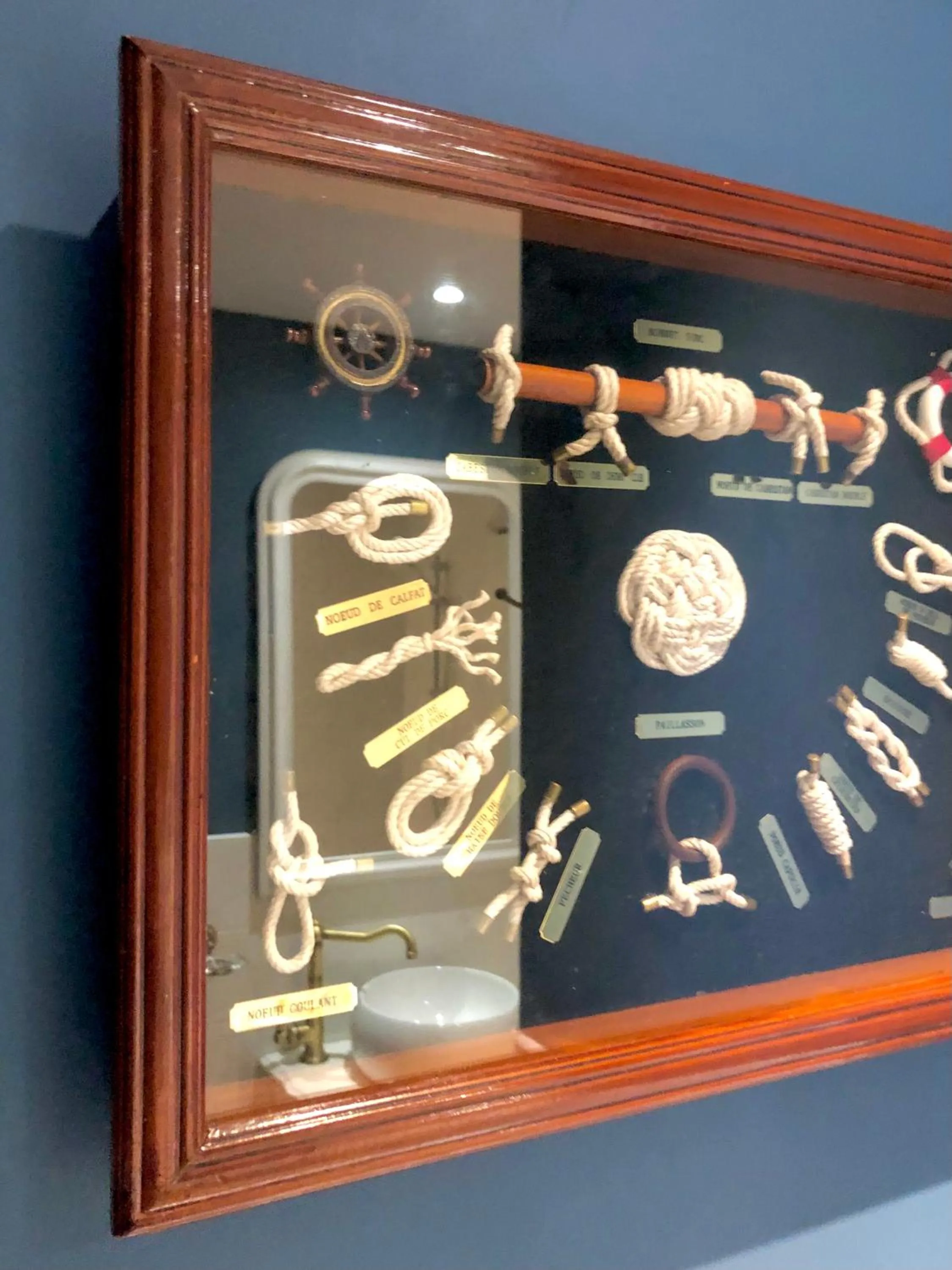 Decorative detail in Hôtel D’Artiste