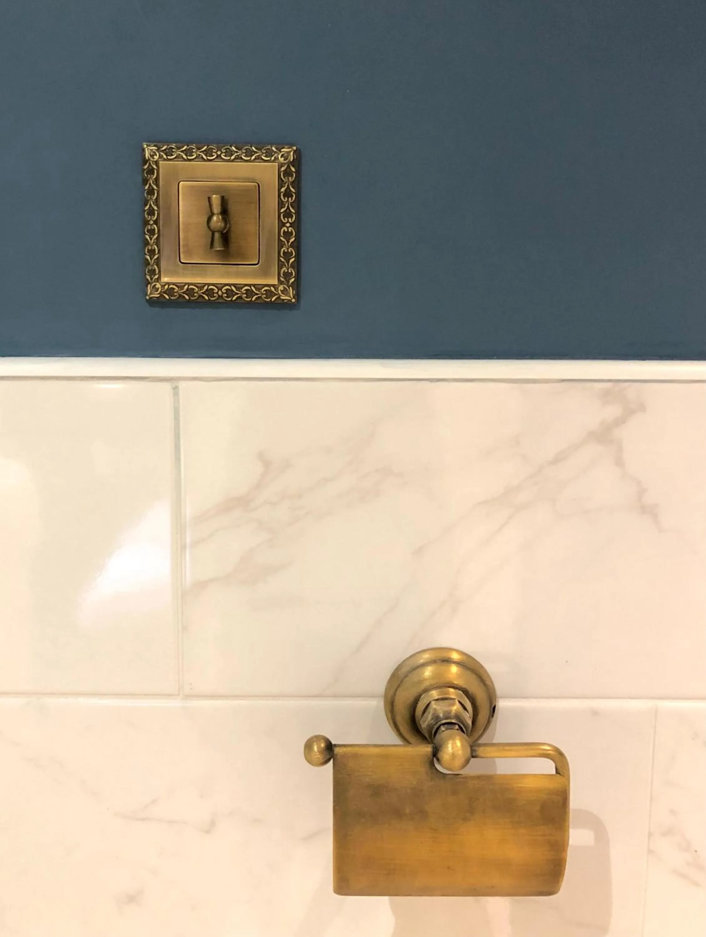 Decorative detail in Hôtel D’Artiste