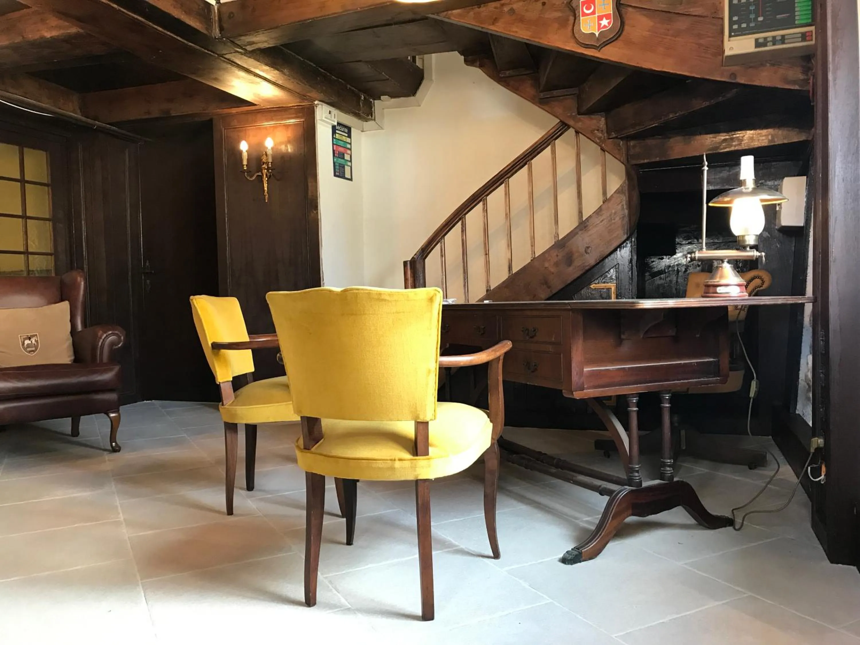 Lobby or reception in Hôtel D’Artiste