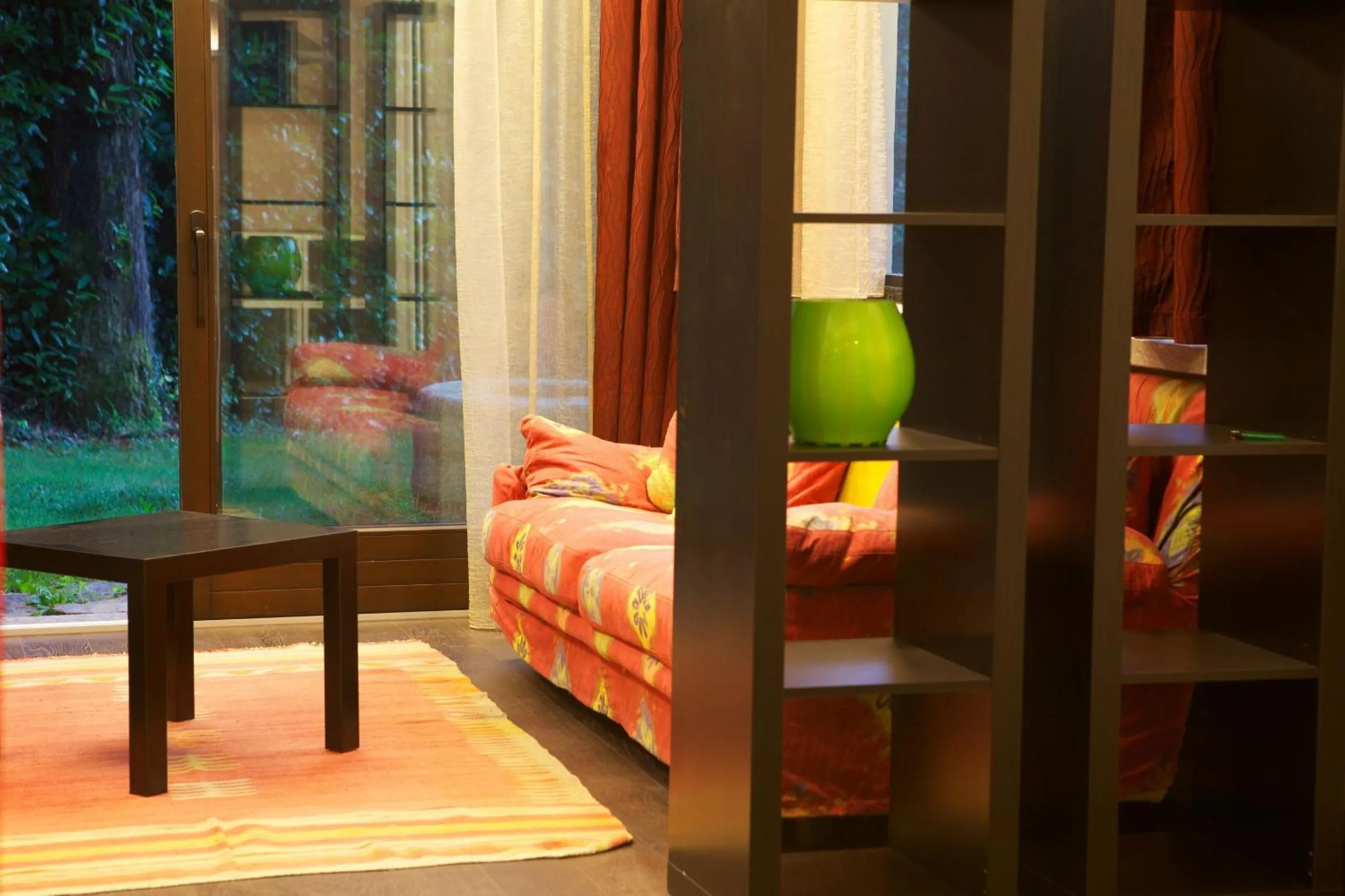 Library, Bed in Sant'Anna