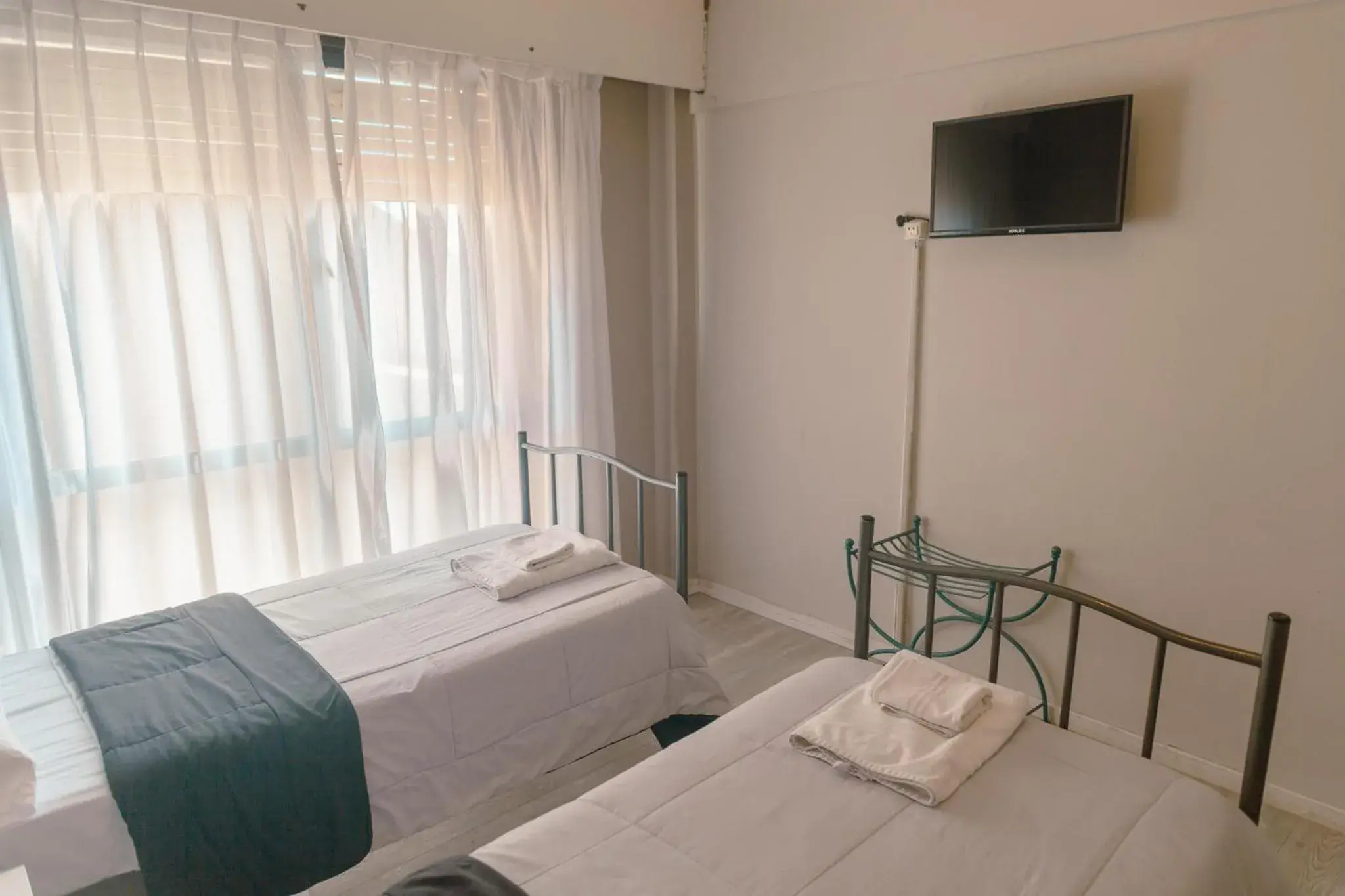 Standard Single Room - single occupancy in Rayentray Hostal Standard Single Room - single occupancy in Rayentray Hostal