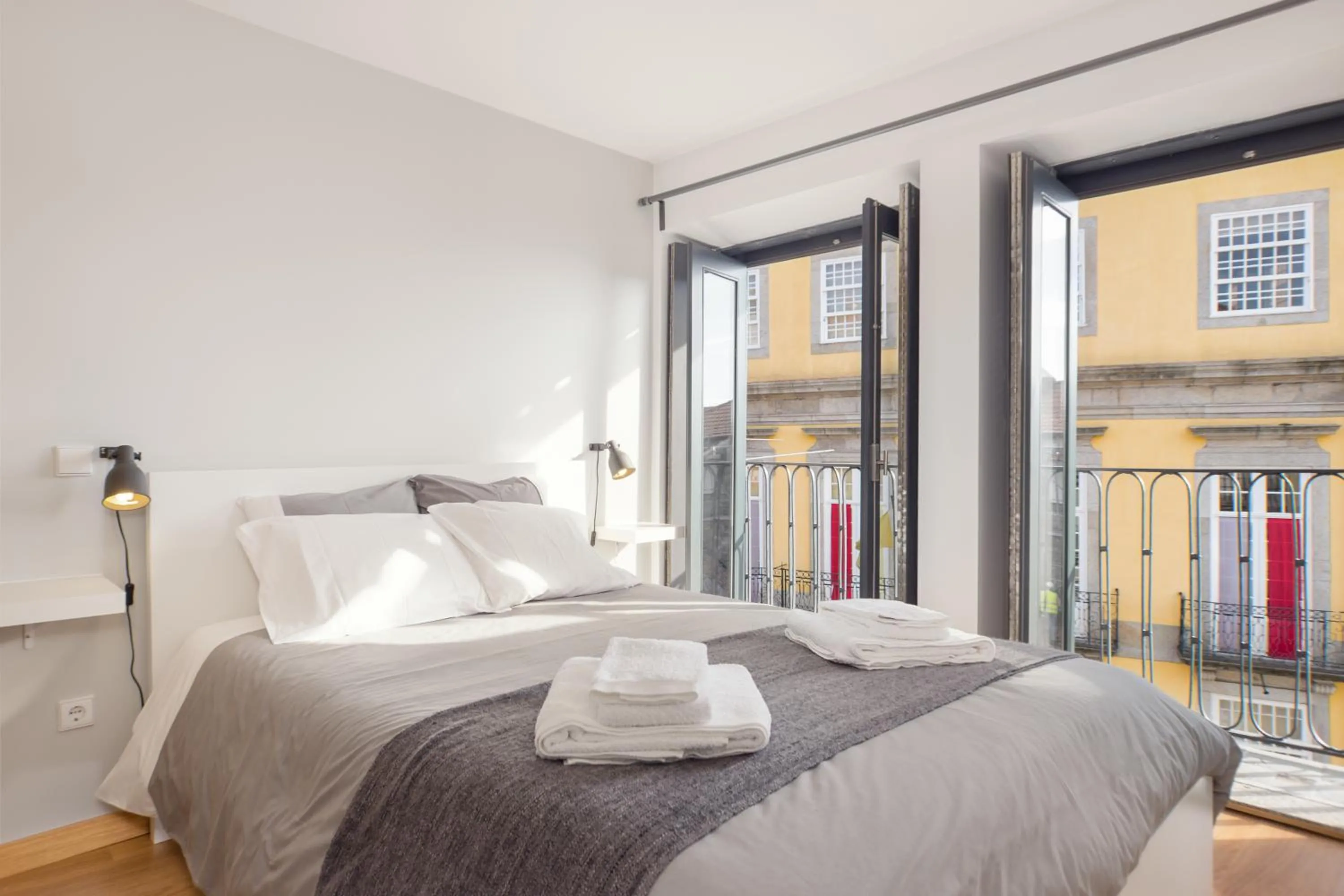 Bed in Be In Oporto