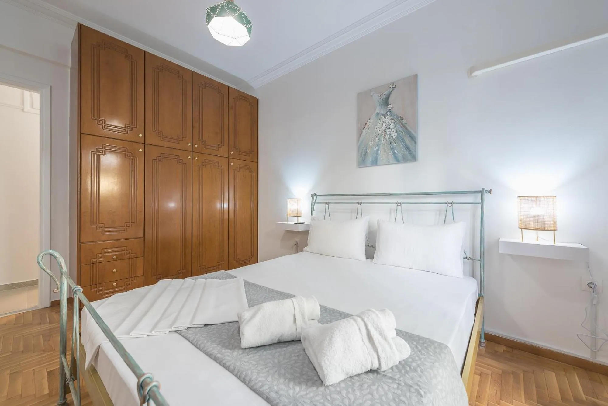 Bed in Athens Bright Suite by CloudKeys