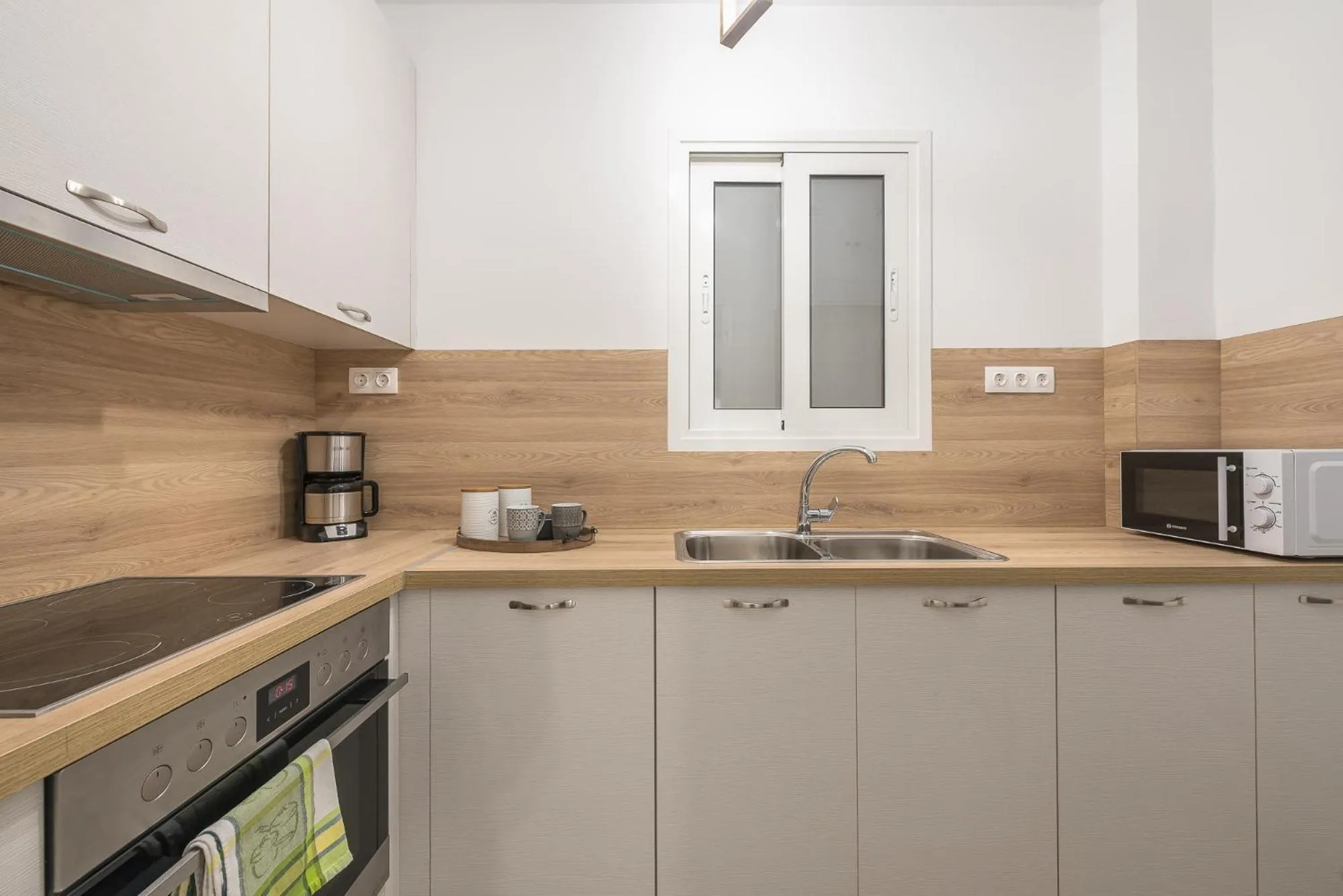 Coffee/tea facilities in Athens Bright Suite by CloudKeys