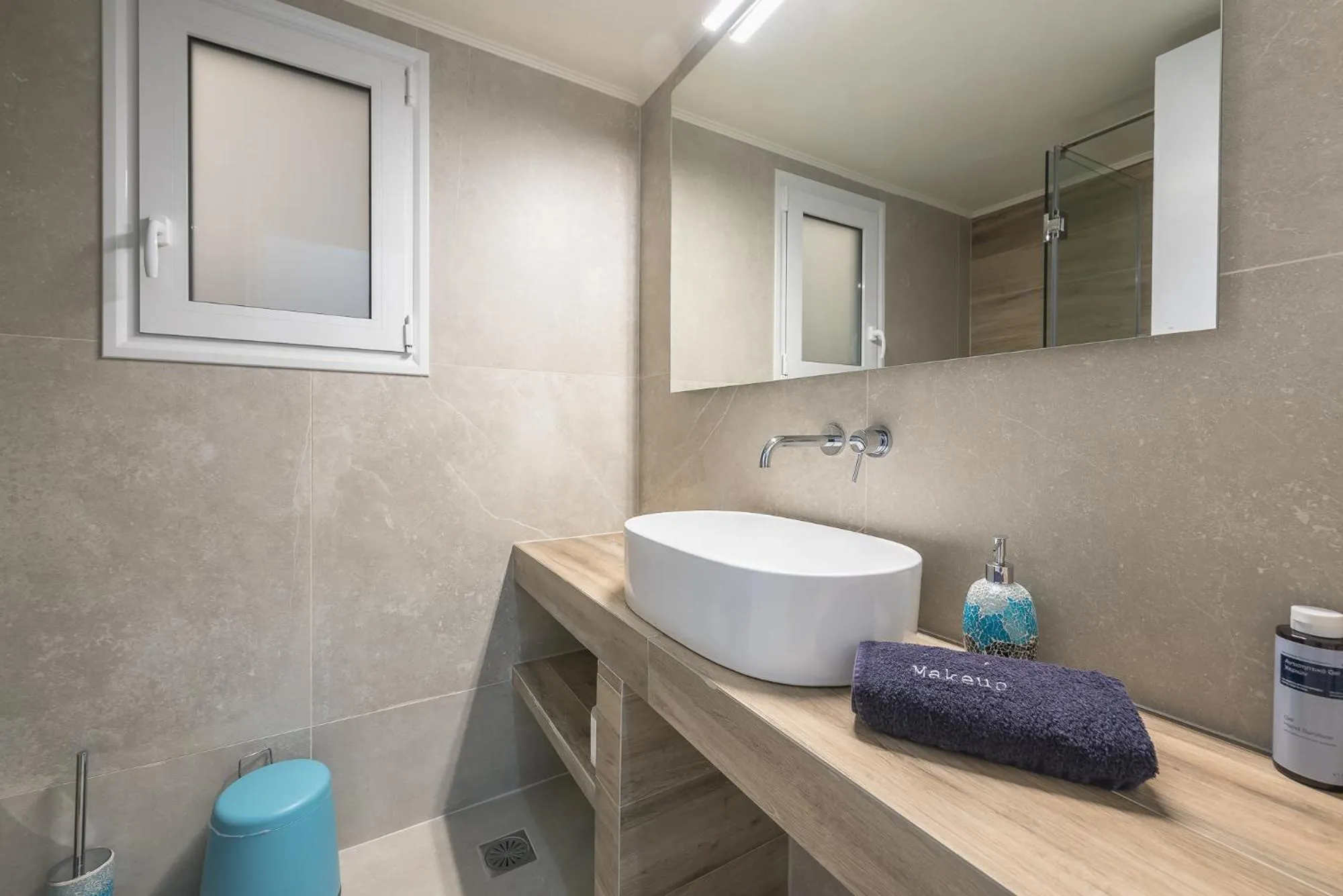 Bathroom in Athens Bright Suite by CloudKeys