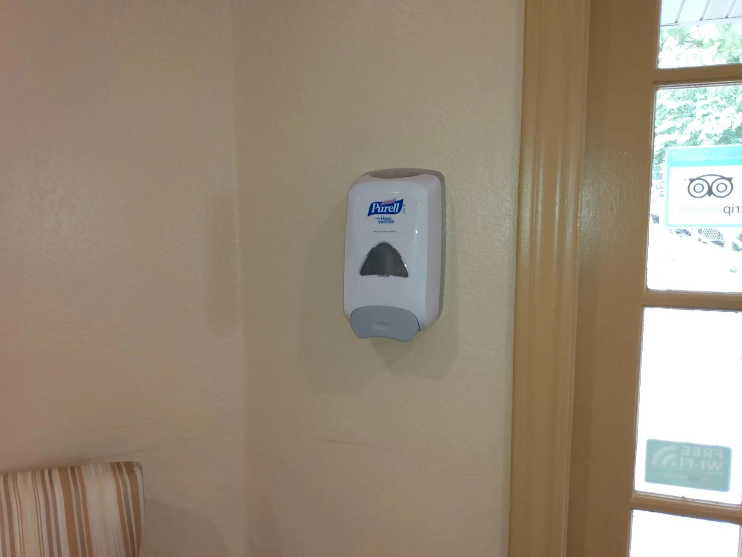 Area and facilities in Gazebo Inn