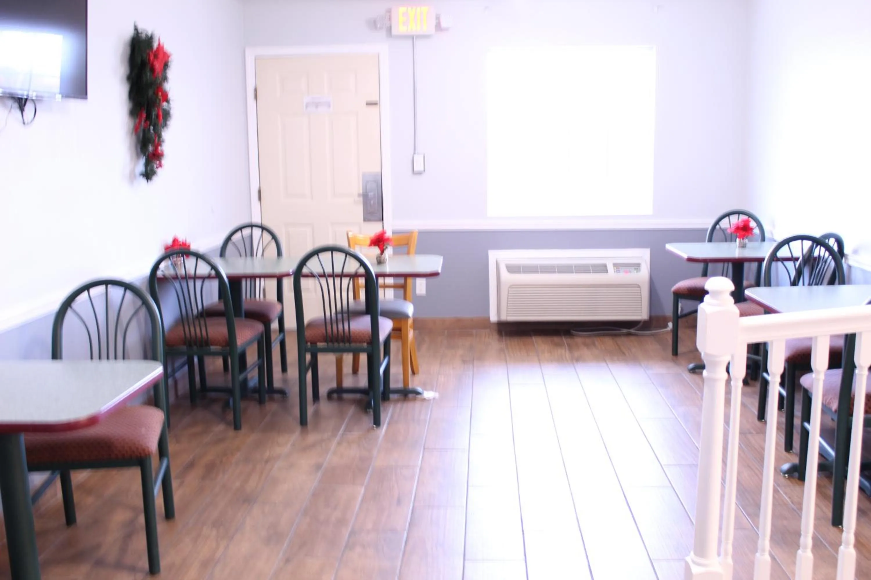 Breakfast in Gazebo Inn