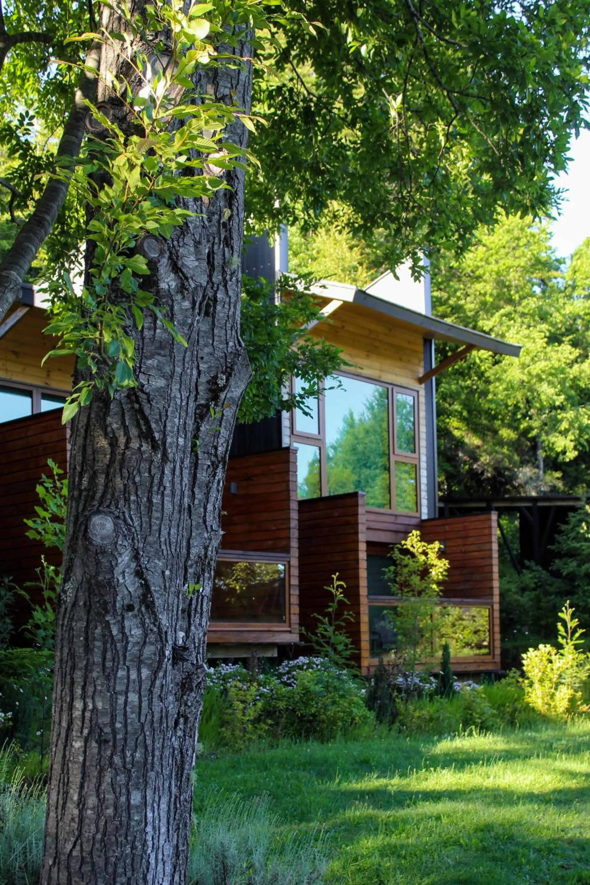 Property building in NI-NEWEN Hotel & Lodge