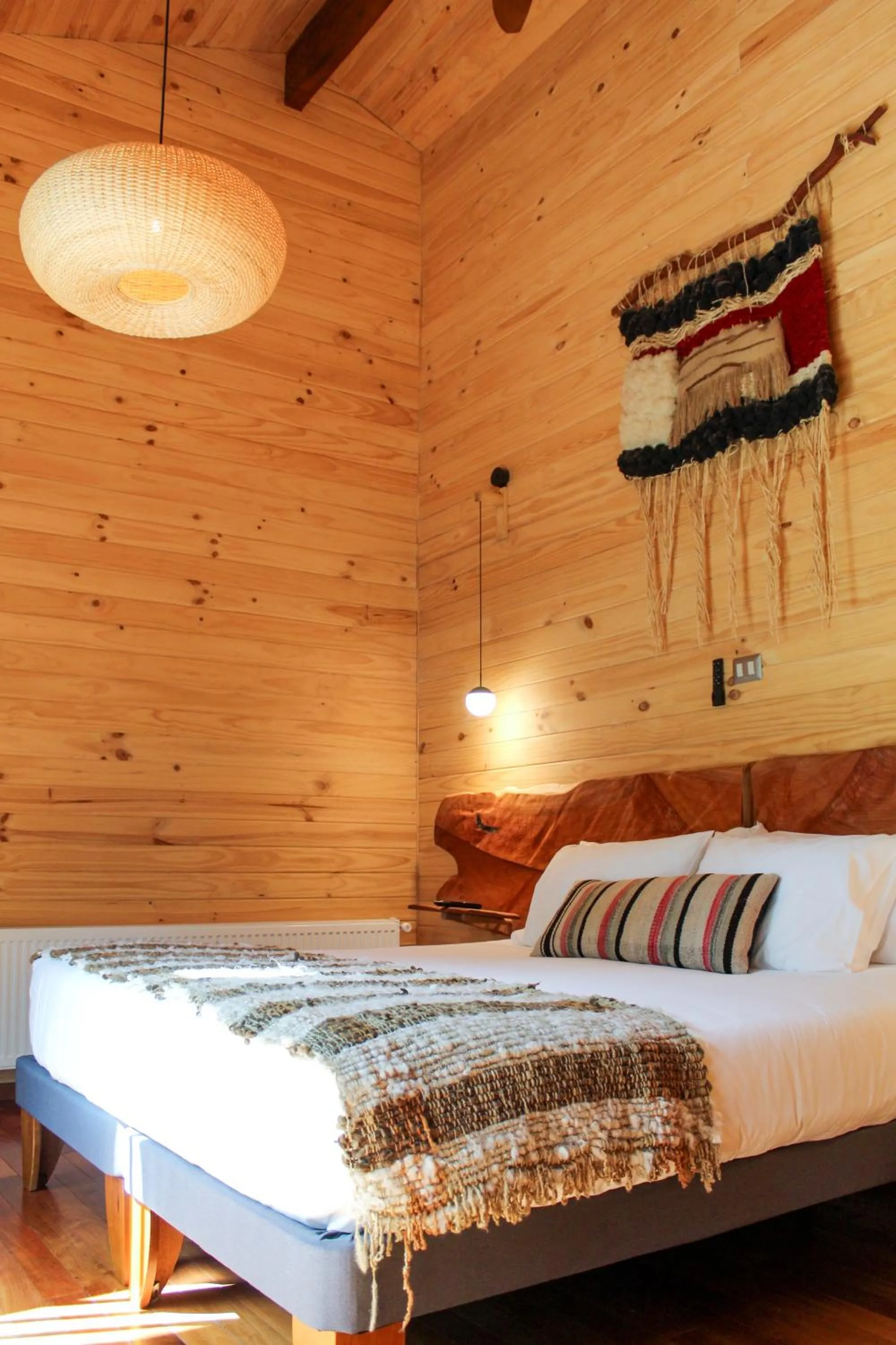 Bed in NI-NEWEN Hotel & Lodge