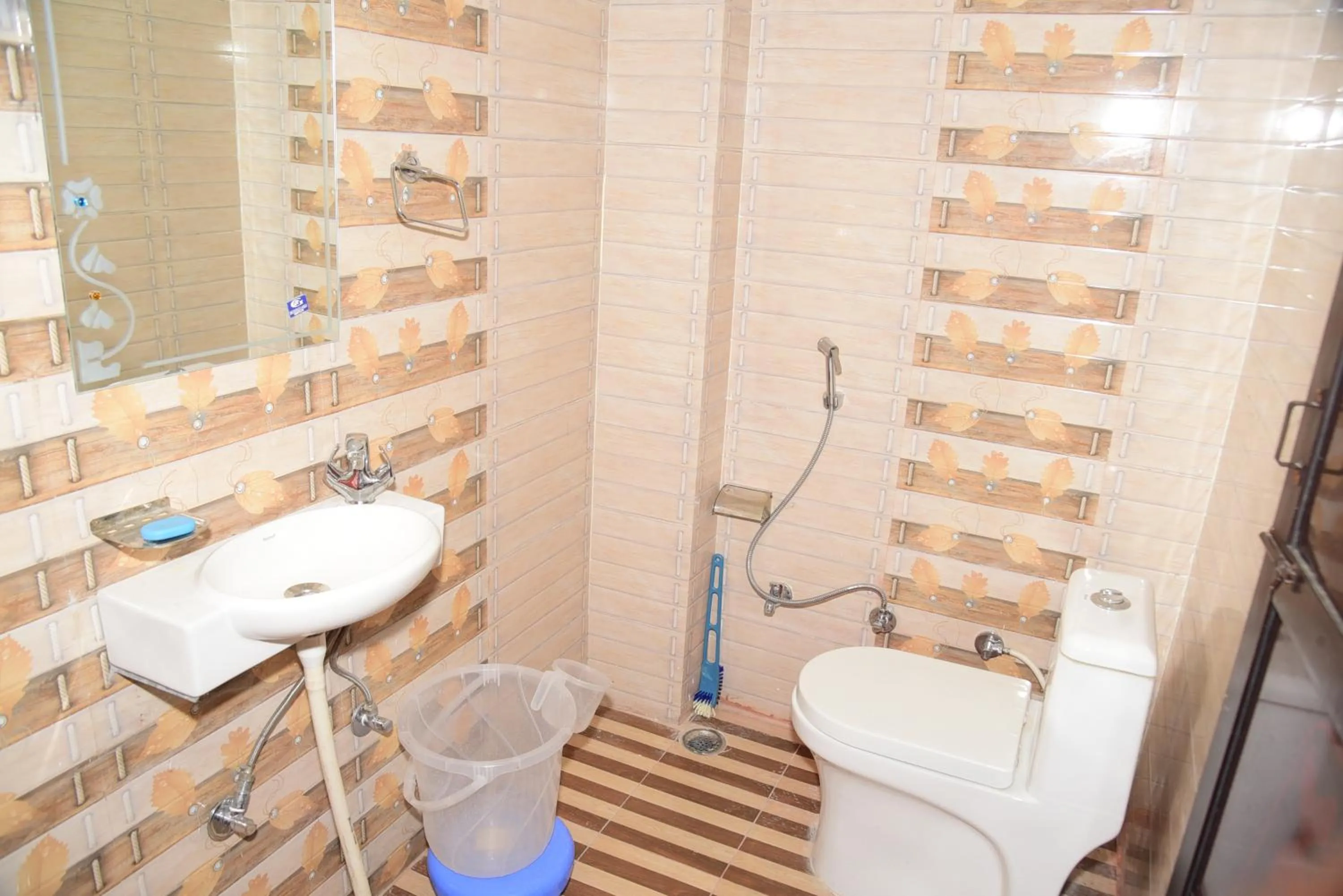 Toilet in The Vantage Haveli