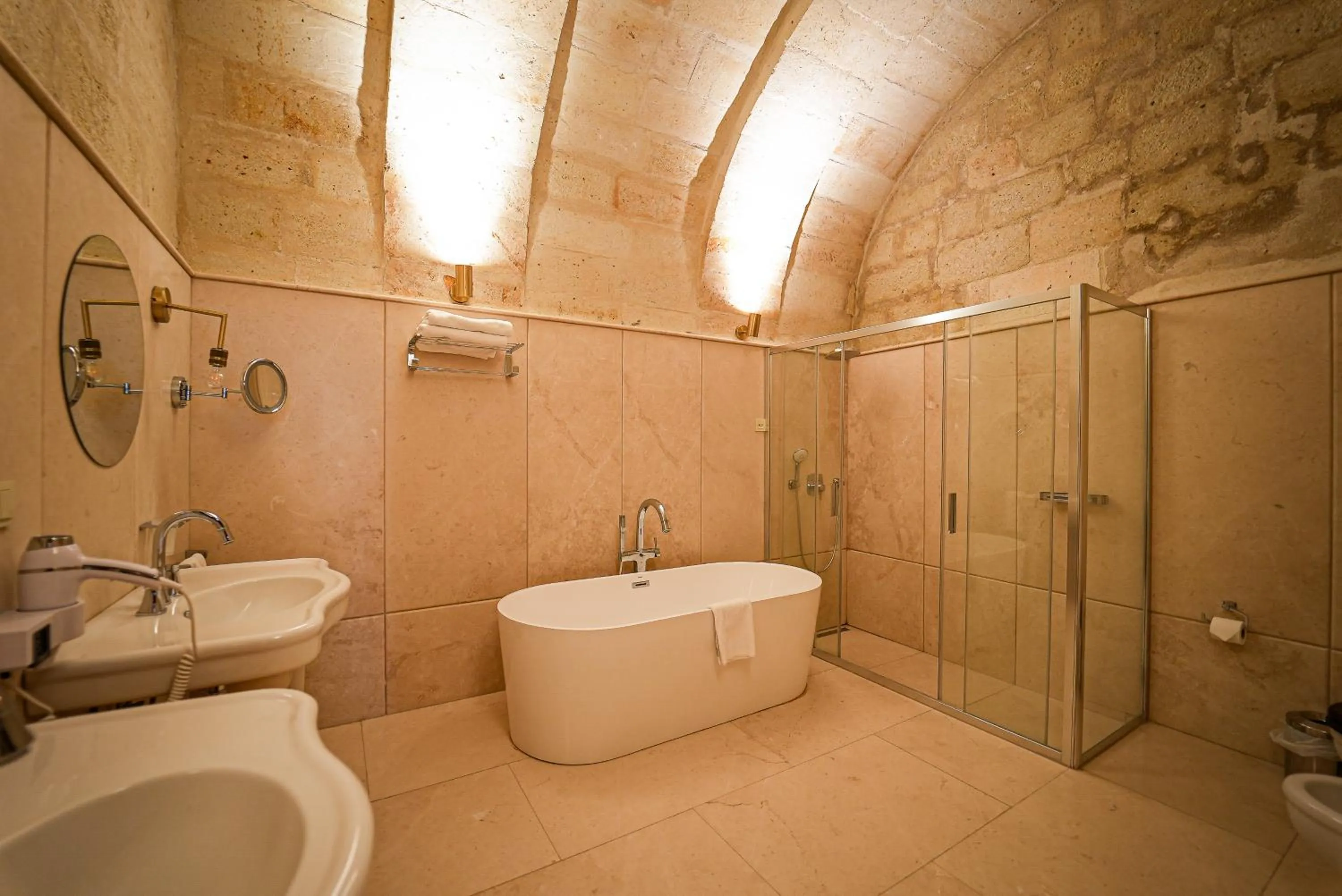 Shower in Sedirli Konak Hotel