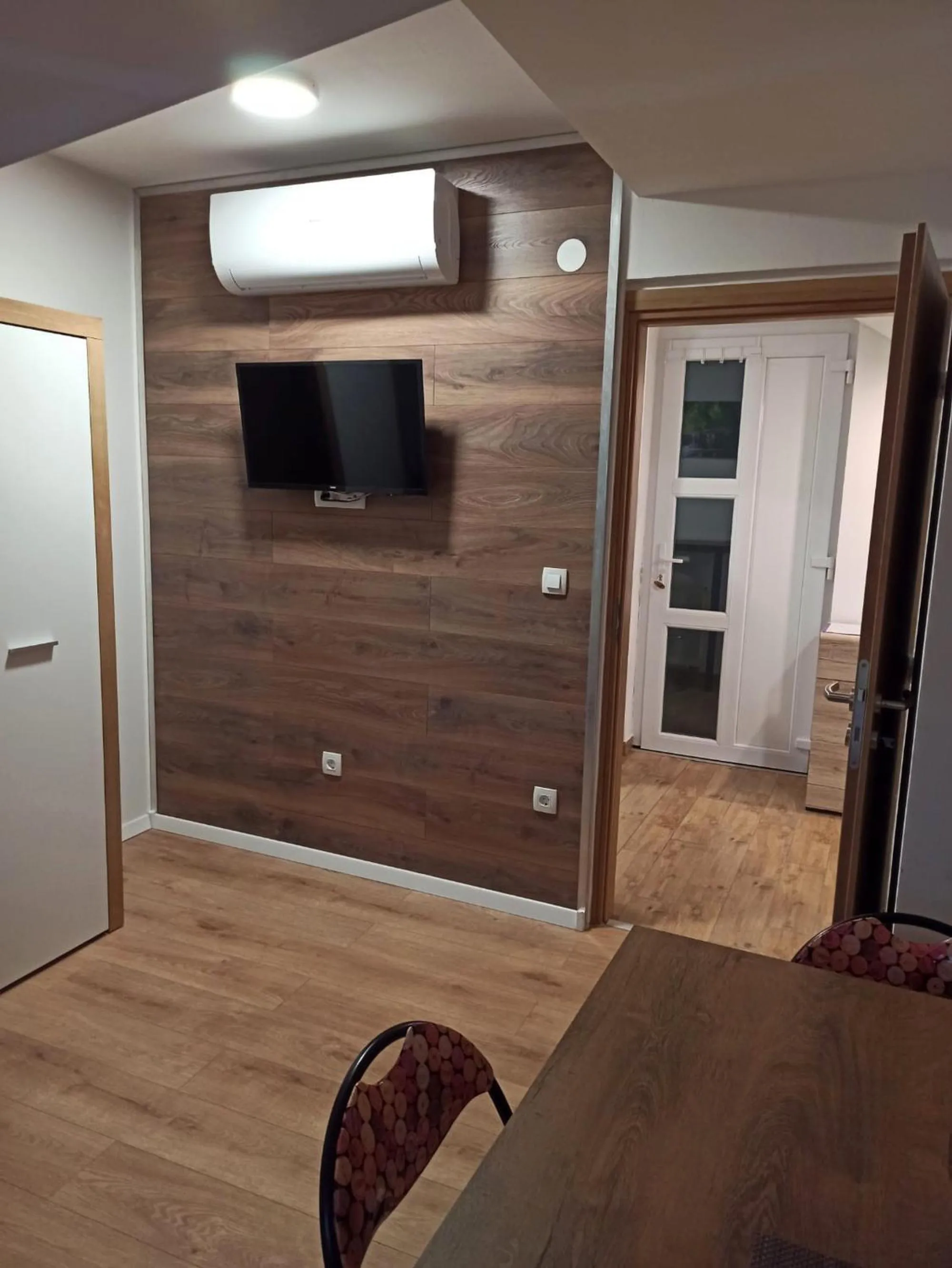 TV and multimedia in Apartmani Leptir